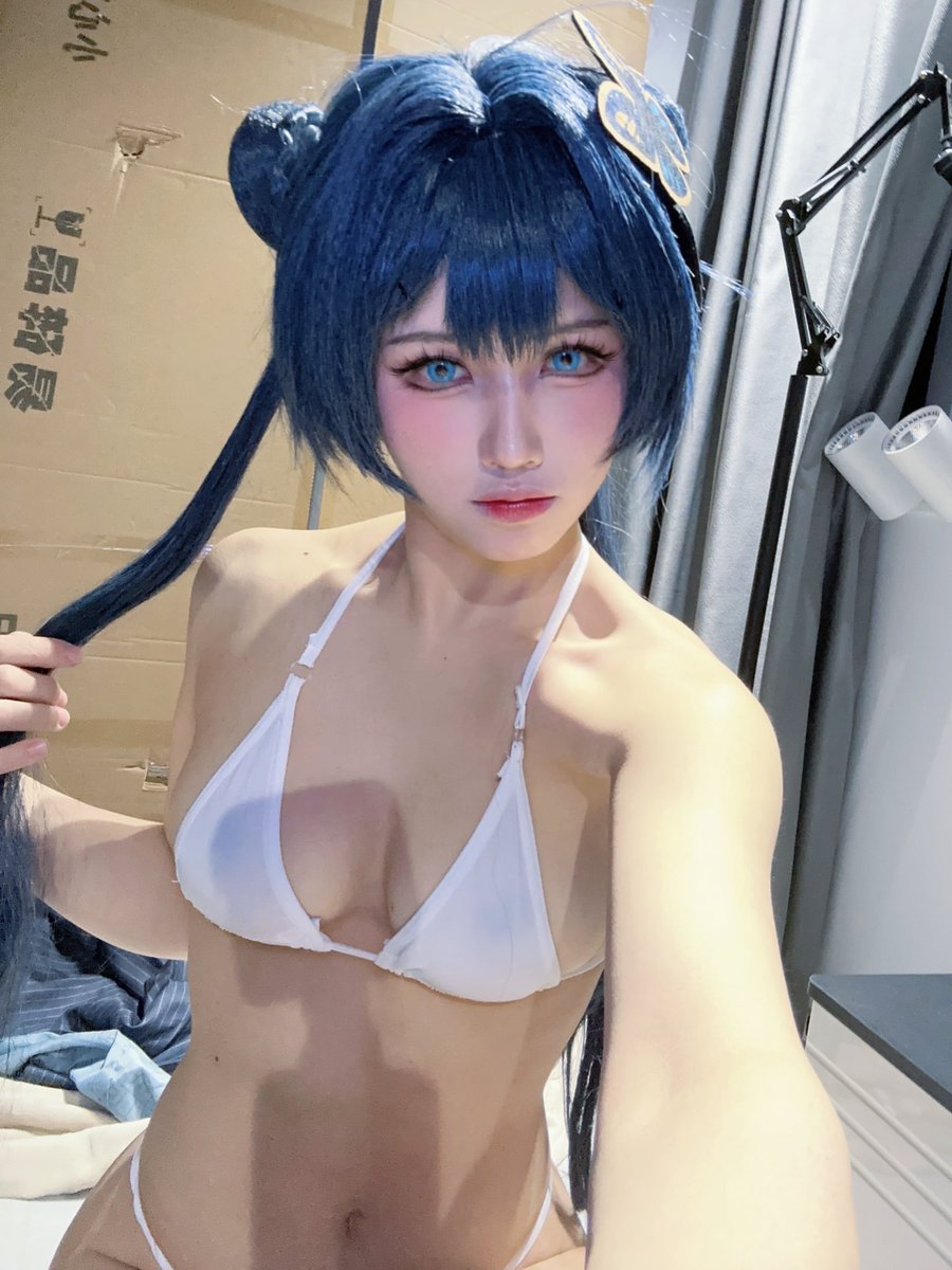 妃咲

接线上cos委托，我需要动力把cos服都拍了 https://t.co/hpMYJObZrl