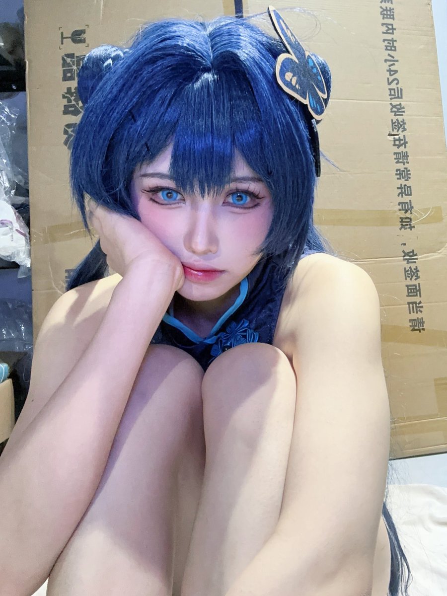 妃咲

接线上cos委托，我需要动力把cos服都拍了 https://t.co/hpMYJObZrl