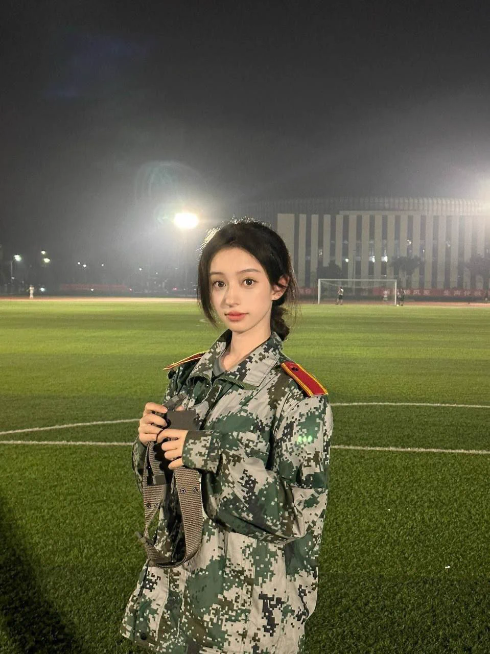 #北京外围BJ少数民族，中央音乐学院编曲系🤍   168D.   03年   胸围C🤍   爱好.  冲浪，书法，绘画🤍 真实在校大学生，纯兼职，非职业性打卡上班，不上课时偶尔在线全球万人交流群 https://t.co/GptpXxwDwm https://t.co/imMxtkfmmu