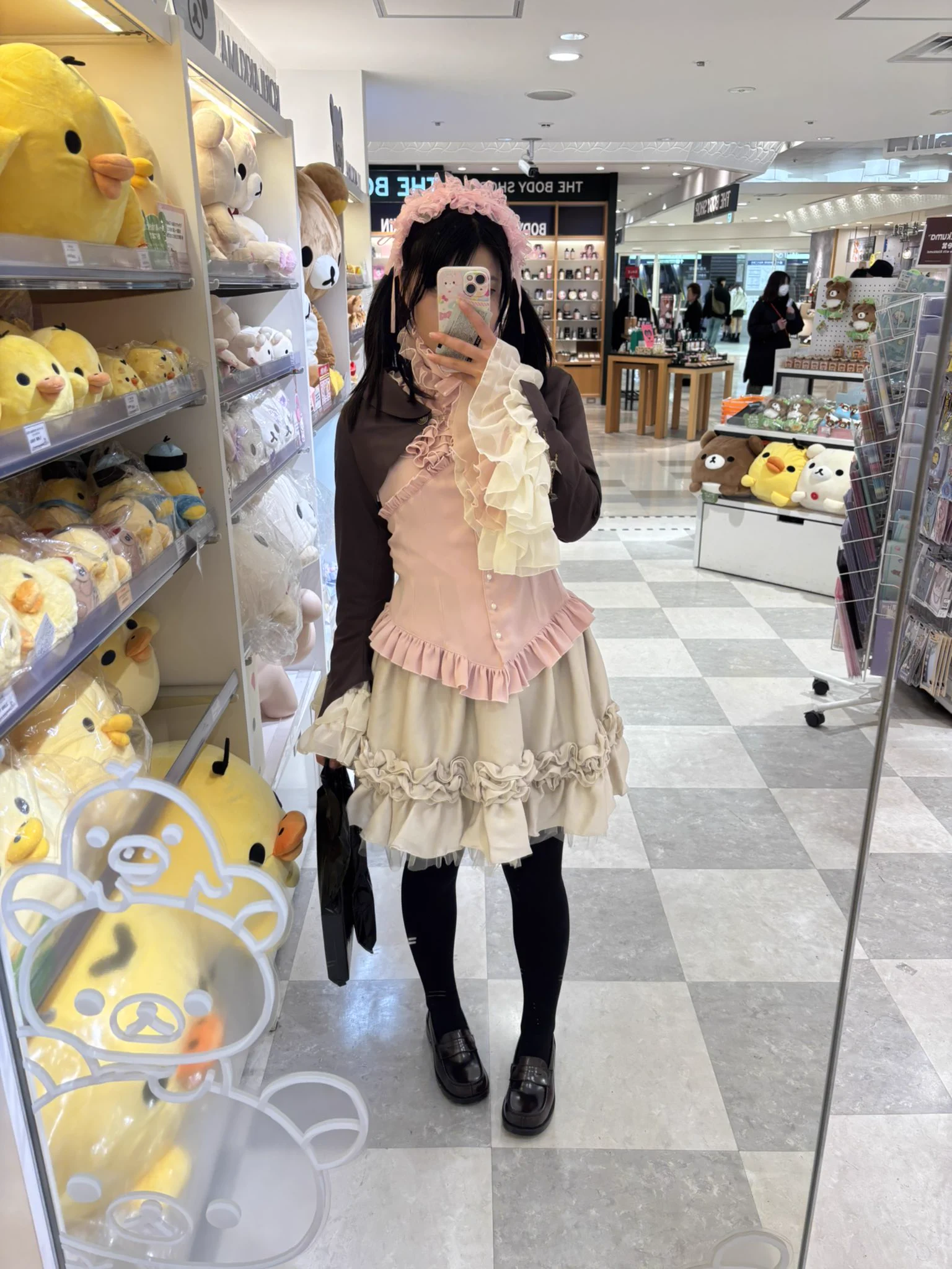 明天回国，可以开始接定制约线下咯😘 https://t.co/vAYLhk4CUx