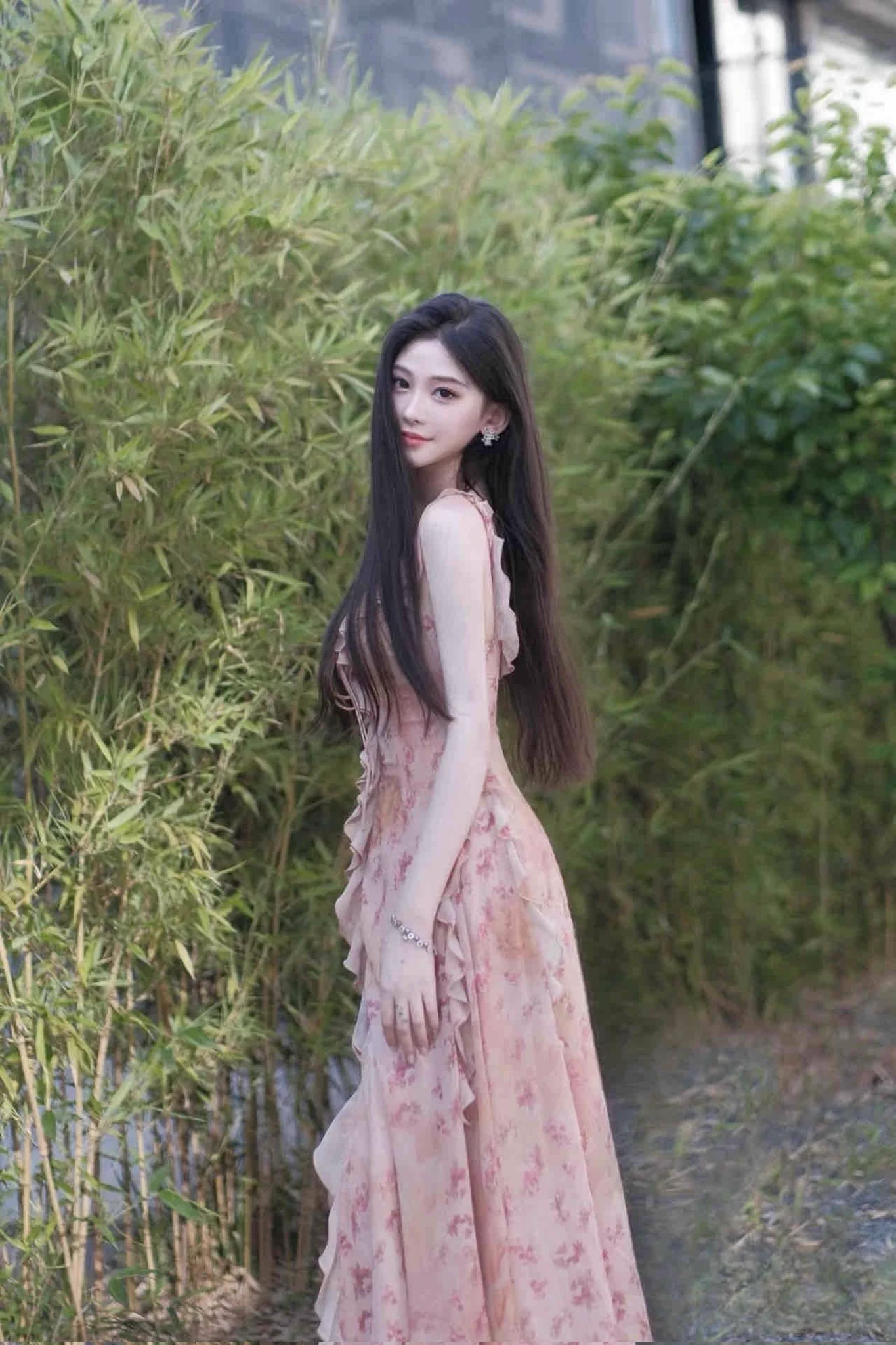 今日推荐🌟🌟🌟🌸坐标：#上海🌸年龄：04🌸身高：172🌸体重：92🌸🐻：C新鲜好评，纯欲小姐姐，人美声甜，某音小网红，可甜可盐，女友范十足，可69，有情趣高跟服务好Q🐧：1950043544V🛰️：comeon979797💖门槛88r开路（加我备注口令）💖⚡多位大V认证，放心下单⚡https://t.co/mKrw6QFZXq https://t.co/qsqeDU8wZE