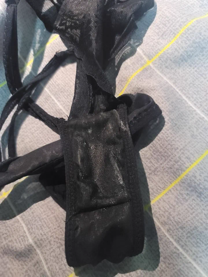 平时发帖的时候大家一定要积极转发点赞加评论呀！粉丝达到四万五的时候抽一位幸运粉丝送原味哦，发之前还会自慰喷点爱液然后真空发出，保证到你手上还是暖暖的（运费自理哟）😍 https://t.co/d0G5kZfPKH