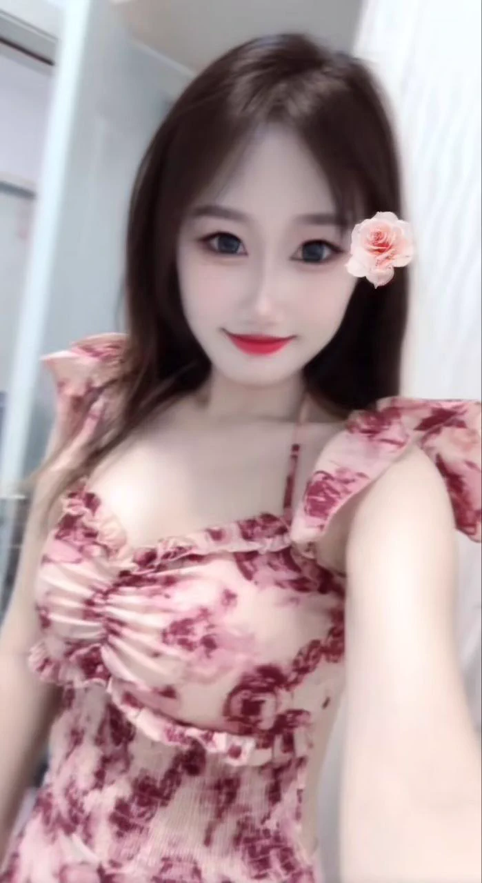 真正有过夫妻四人行的夫妻朋友，因为在之前经历就有很好的情感基础和信任度，对于互换行为也会有彼此的共识和认知，对新交往的朋友成功率大增，当然华人社区的圈子做了也不大会去说，且大多数人的做法也是只做不说。 https://t.co/LZeyu6RF6h