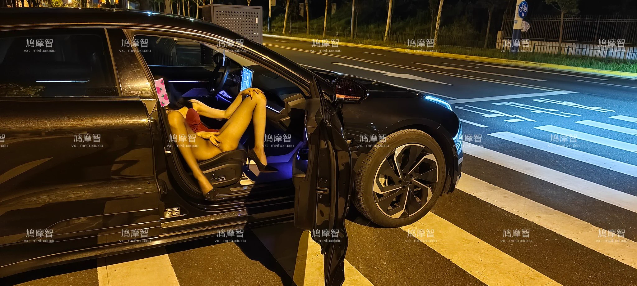 祝老表们小年快乐，大家都是哪天小年啊，老婆也说记得过年期间多操一下自己的老婆，如果不喜欢，记得闭上眼睛幻想一下操的是我老婆😄😄😄 https://t.co/5NPAjX4RkX
