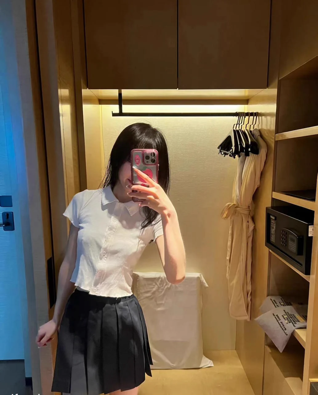 女大学生下课就喜欢给金主当母狗，在酒店被狠狠调教爆操骚逼更多学生曝光 口交资源 点进我主页电报👈投稿💌：@SexytoBaby@SexytoLady@SexytoDoll@SexytoGirl https://t.co/blSSVeGEXn