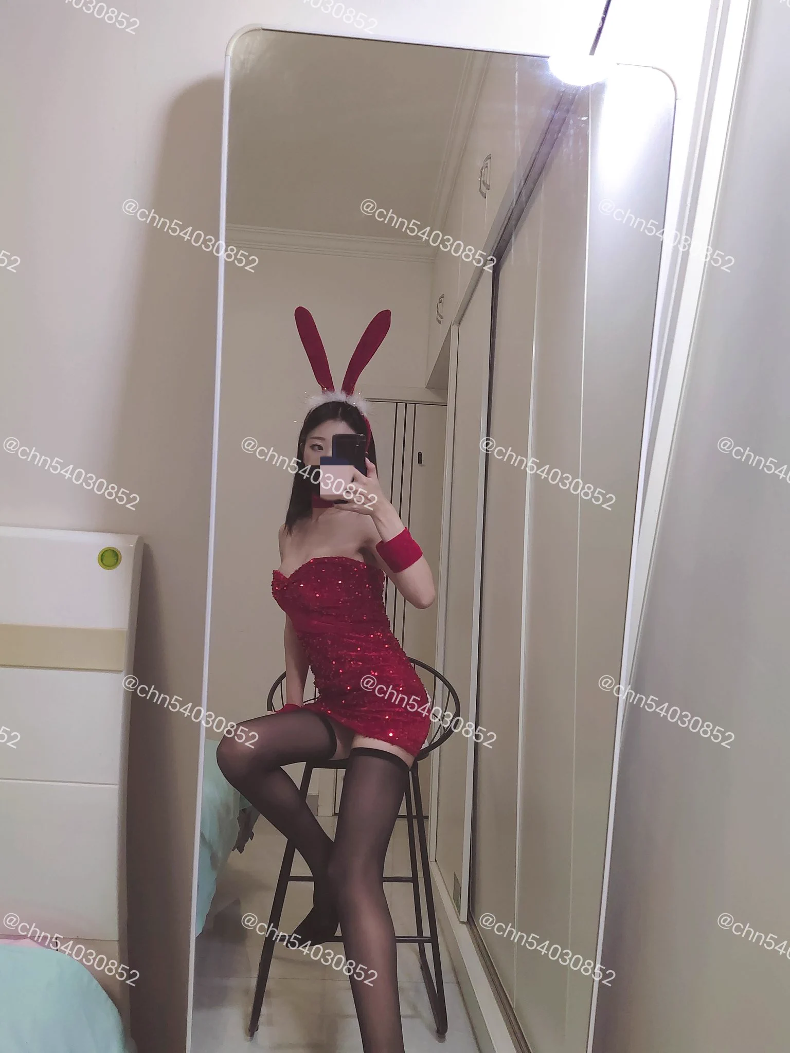 兔女郎还得是红色的@wqganenshi_ @Haosehou#夫妻交换 #单男 #成都夫妻 #028夫妻 #情侣交换 #3p https://t.co/Cy9zCZcDCP