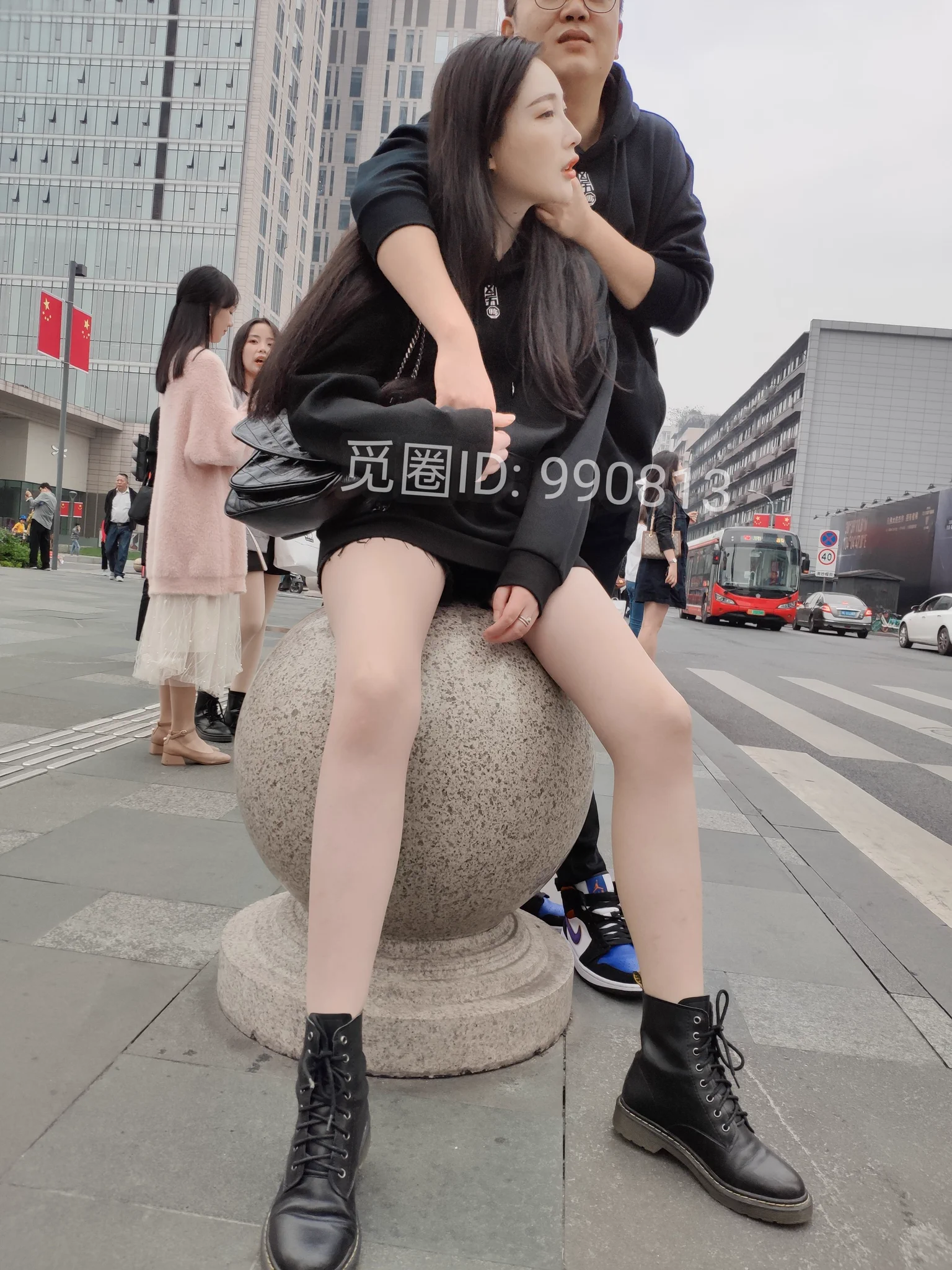 肉丝美腿看起来诱惑无比呀，男友肯定幸福死了#肉丝 https://t.co/4mun3riXXc
