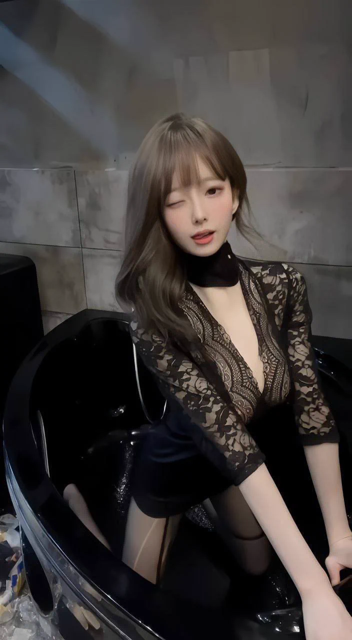 清纯性感学妹，平时生活中的傲娇女神，内心渴望被当成妓女一样狠狠羞辱，就是这么淫荡放任
投稿💌：
@SexytoBaby
@SexytoLady
@SexytoDoll
@SexytoGirl https://t.co/5XDycmUAD1