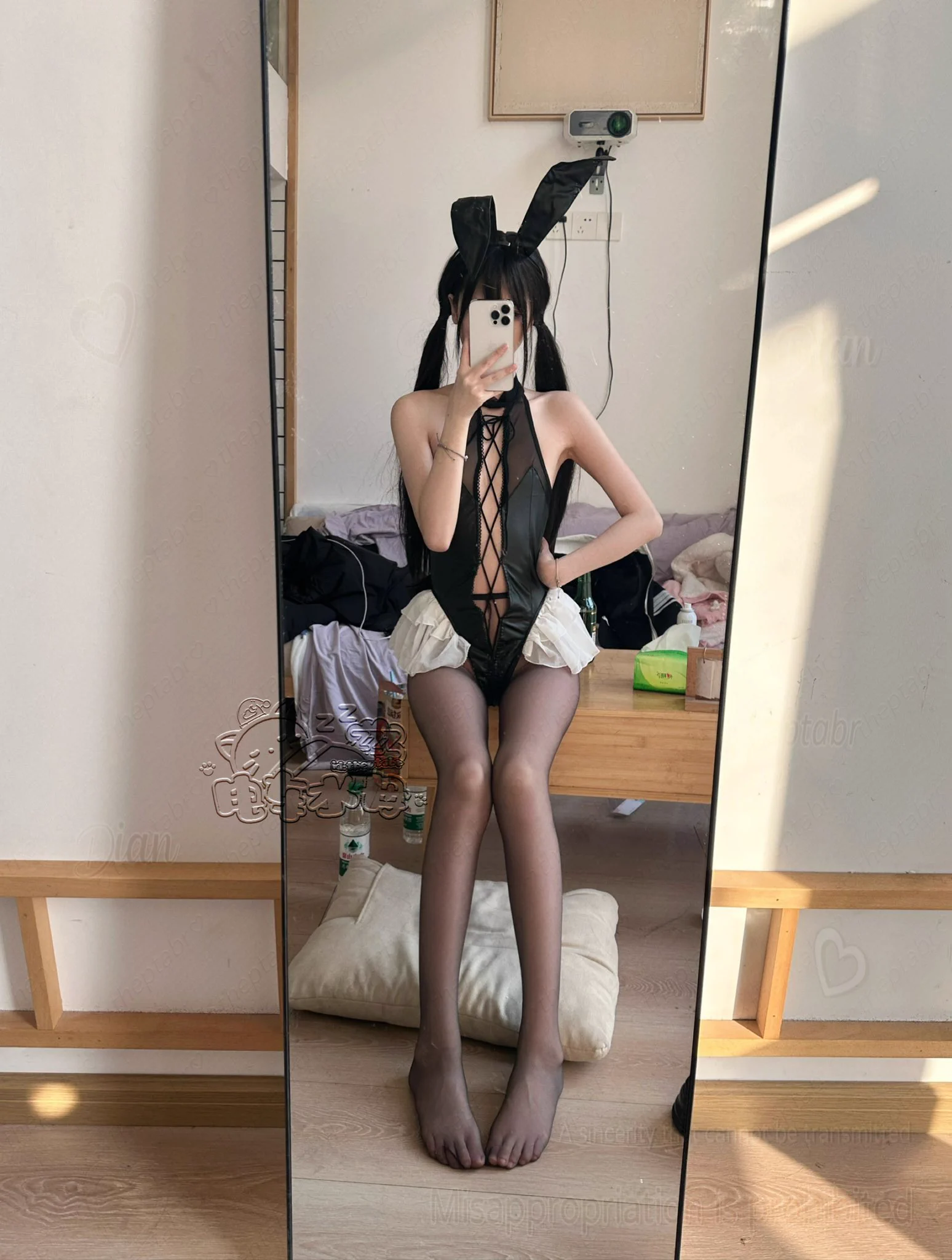 外套里面@MaecMax｜@GnewHome@WaecMax｜@SnewHome@DaecMax｜@QnewHome@GaecMax｜@DnewHome https://t.co/ibZgg4PH6p