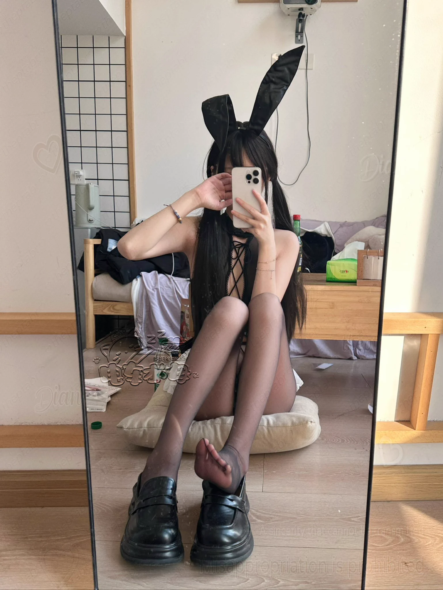 外套里面@MaecMax｜@GnewHome@WaecMax｜@SnewHome@DaecMax｜@QnewHome@GaecMax｜@DnewHome https://t.co/ibZgg4PH6p