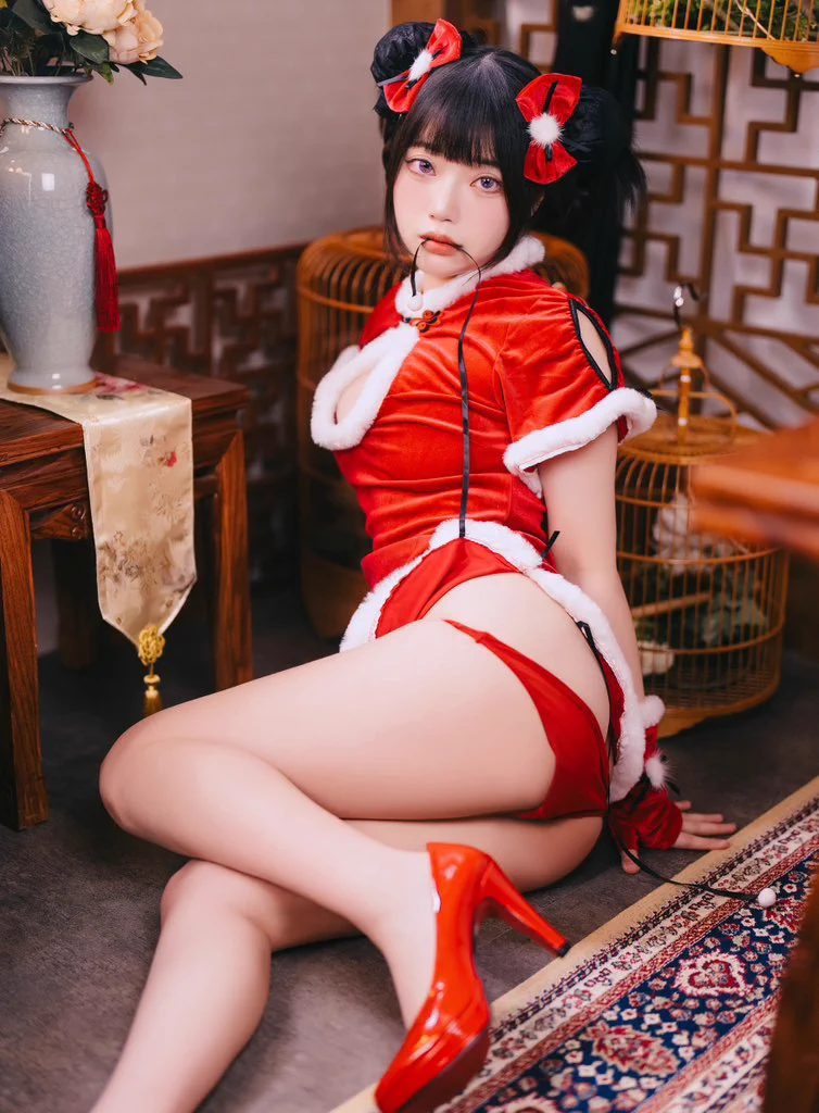 傳送門：https://t.co/qRAh2PC4c5This month, my Patreon has extra [red envelopes] for you!This time I will give away more photos~ I will put them as wallpapers for everyone to celebrate the New YearI want you to praise me for being considerate. https://t.co/acdB9njTbE