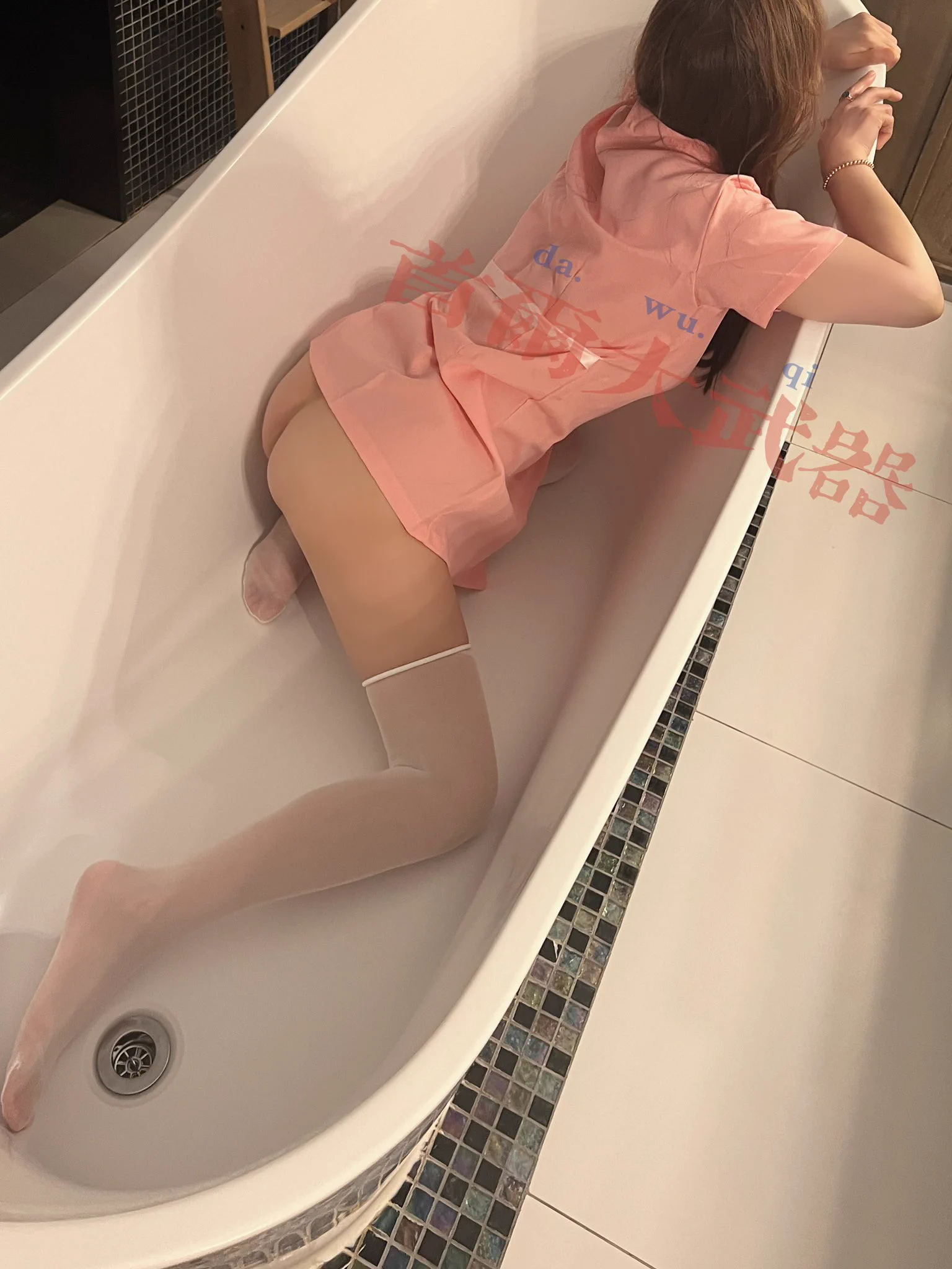 飞机群里已经有533位会员3000张照片 和 200个视频了进群会员 可以查看所有历史记录一次入群，终身会员没有二次消费入群方式：支付宝 口令红包🧧88私信 https://t.co/nHqdWJPYWX