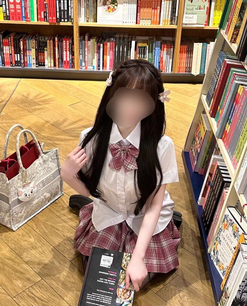 #深圳2004166/96/E香港在读留学生，肤白貌美巨乳电报：https://t.co/TBZ2MyAf7N电报群: https://t.co/rnFLEoQp7p https://t.co/mYxniJ8piQ