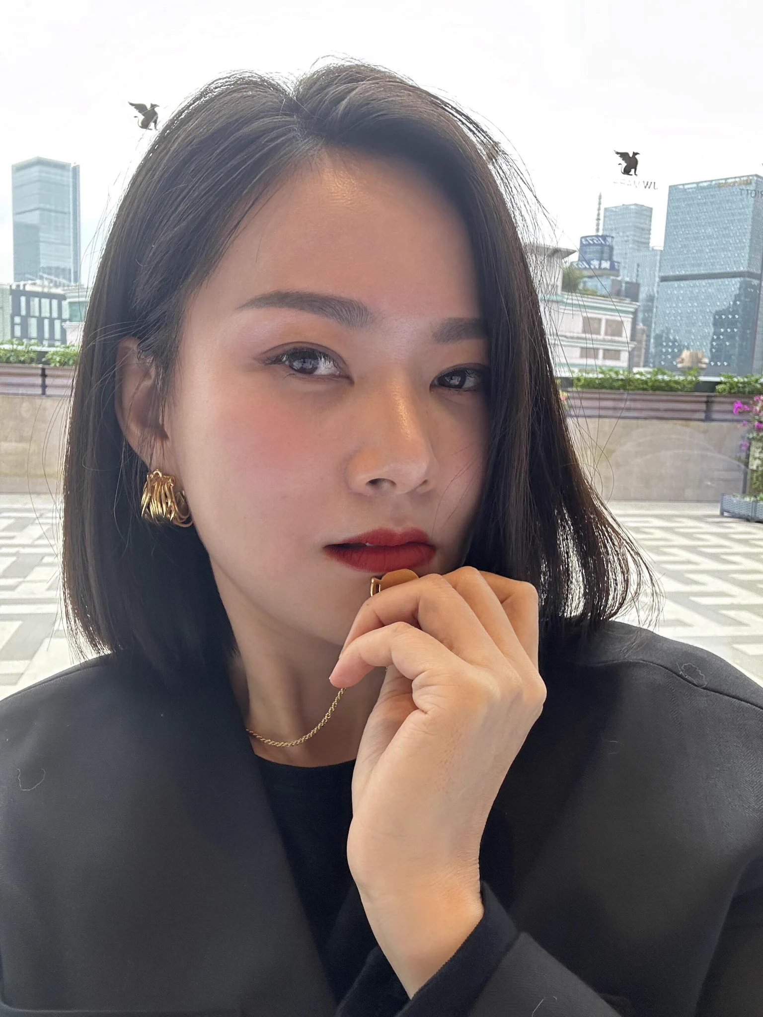 在杨浦这么久连个真诚的异性朋友都没有，像我这样的年纪是很难交到异性朋友了吗？ https://t.co/YYjaFNhnuO