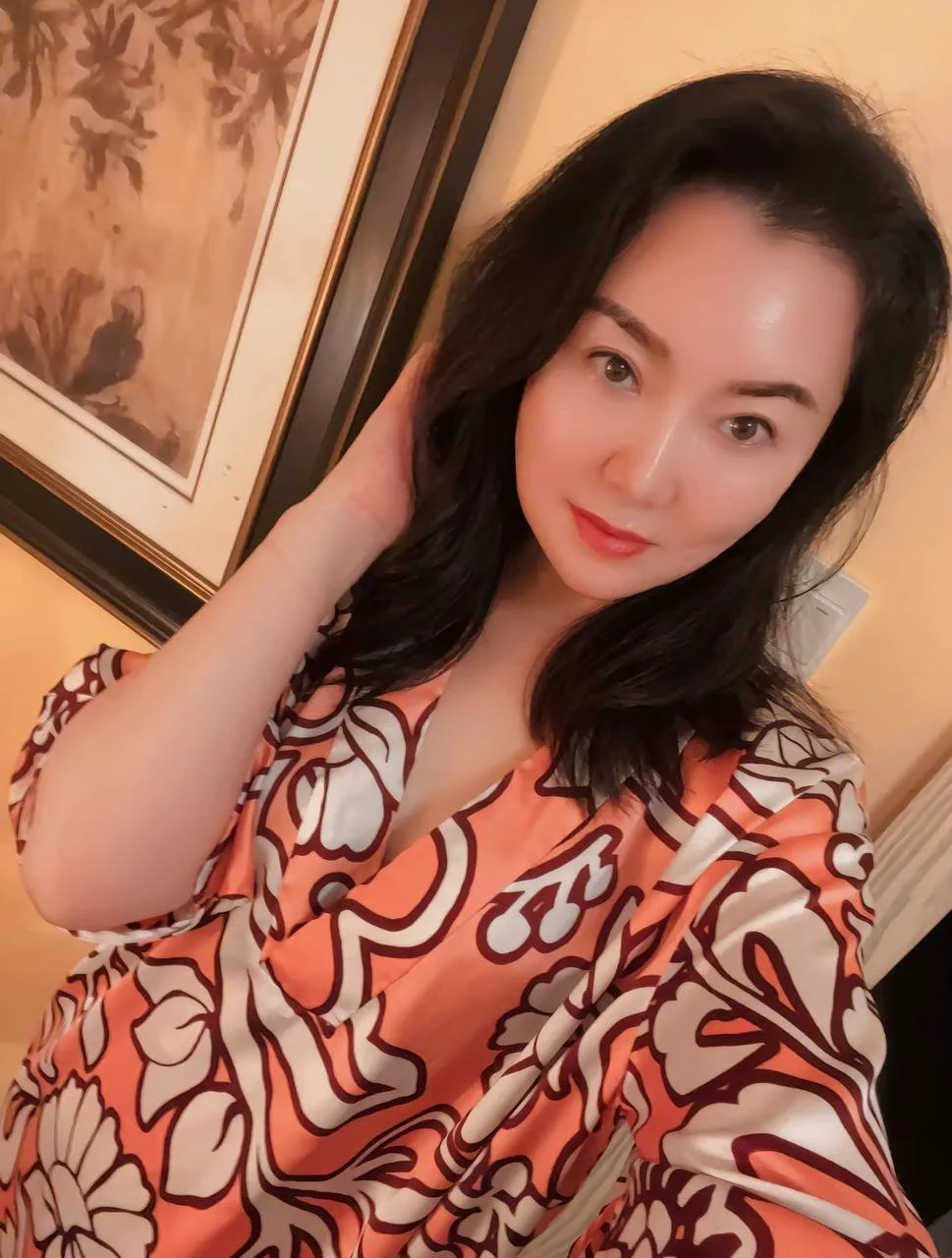 上班上到现在不舒服回来了，拿温度计一测原来发高烧了，泡了个澡好好休息一下 https://t.co/CunBMtS10N