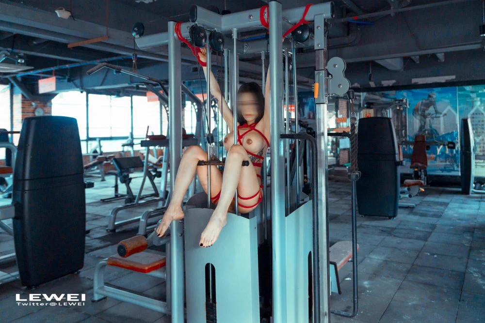 小寒(5)～#广州约拍 #废墟约拍各类主题创作拍摄欢迎私我约拍～投稿：@Fengsiyuan@wqganenshi_ https://t.co/tpdD5iixSG