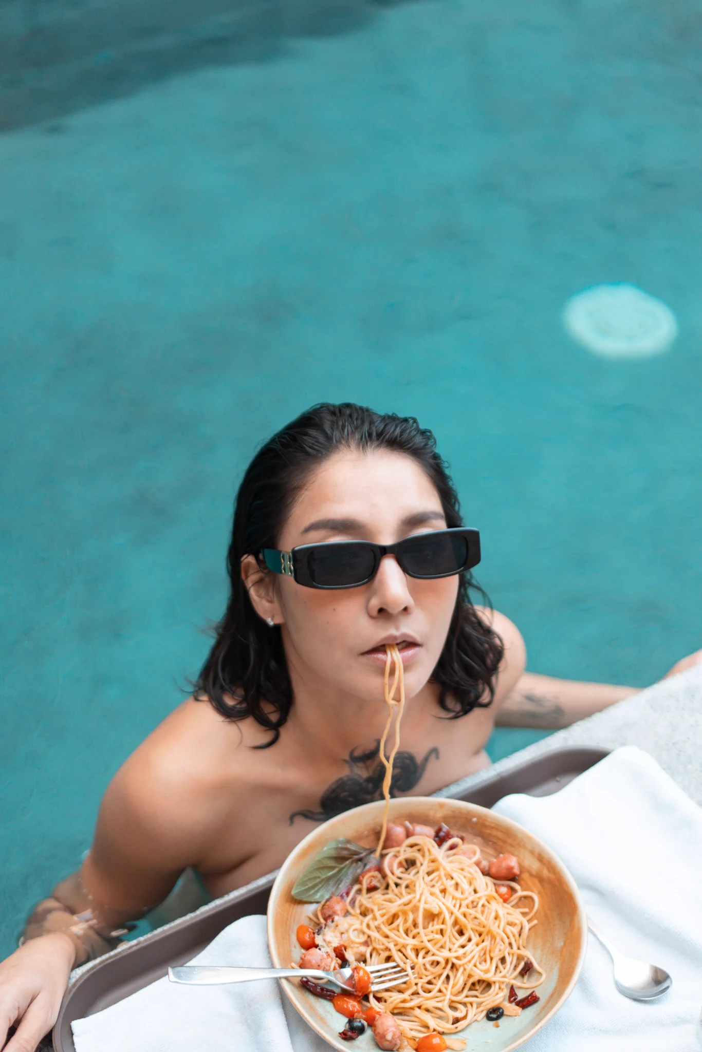 This is some of the best spaghetti I've ever eaten.In this sentence, spaghetti is more than one or not?I do not understand this sentence. It doesn't makes sense to me. I think "This is" should be "These are" because of "some". 🍝 https://t.co/WMXcoasAoq