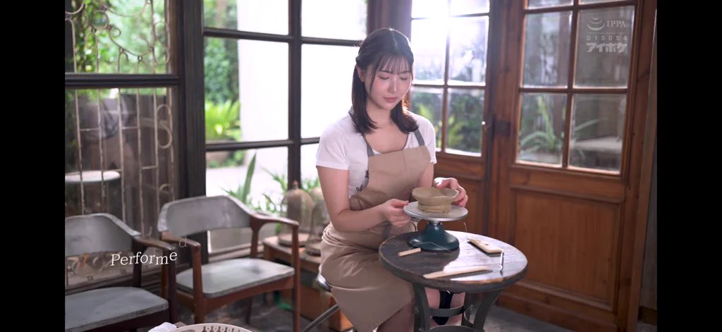給景德鎮人看的AV https://t.co/JfwNnA2w31