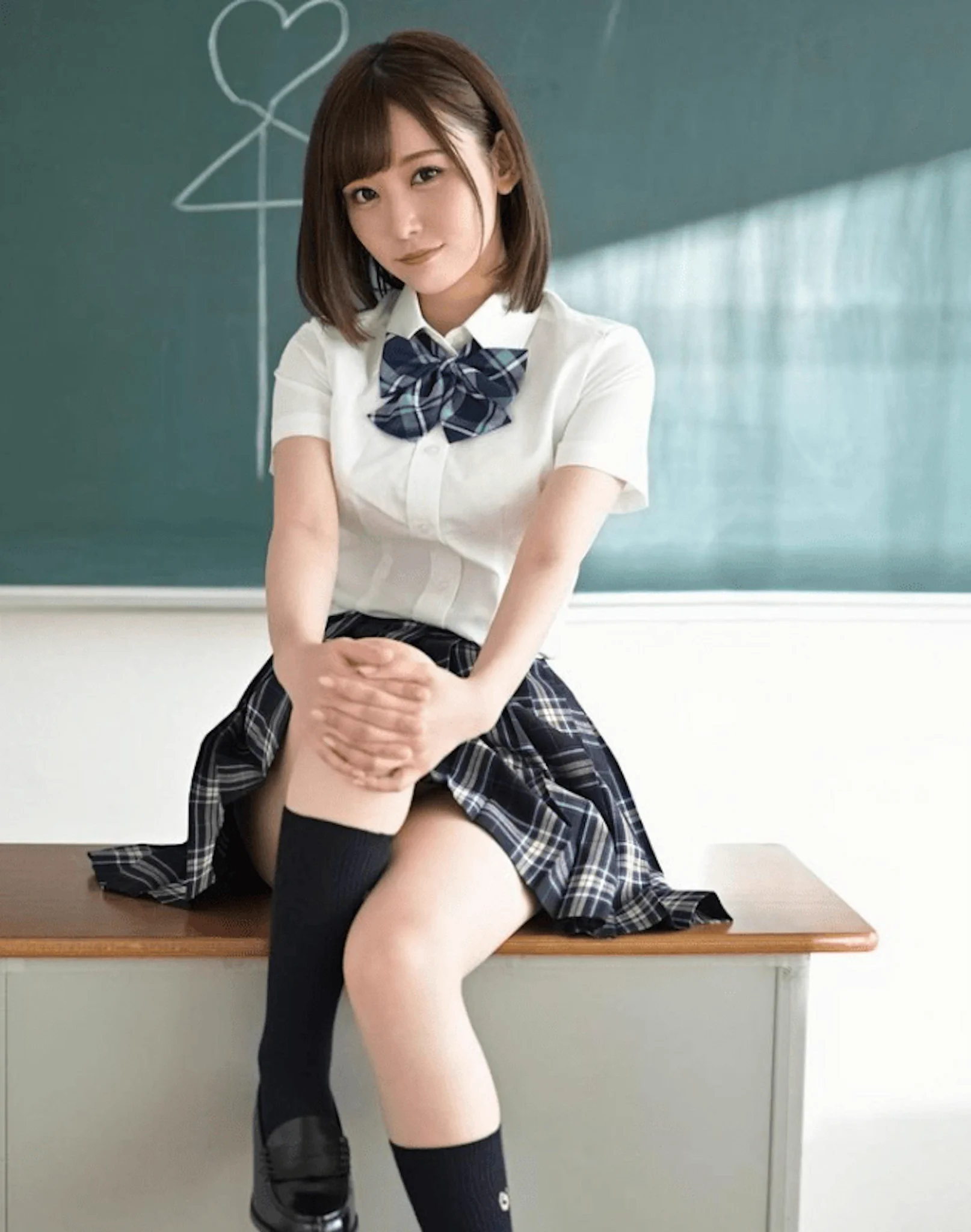 [AD]Foraver No.80 女優攝影會：七嶋舞 參加辦法＋報名開始！ https://t.co/CWWeLIk16n好的，農曆年前最後也是最重要的一場活動來了：女主角是「七嶋舞」，她將在1月24到27日舉辦2場棚閃及5場團體攝影會，請參考連結說明，趕快寄信到foraver0826@gmail.com報名！#七嶋舞 @nanashima_mai https://t.co/ICSMUmWXn3