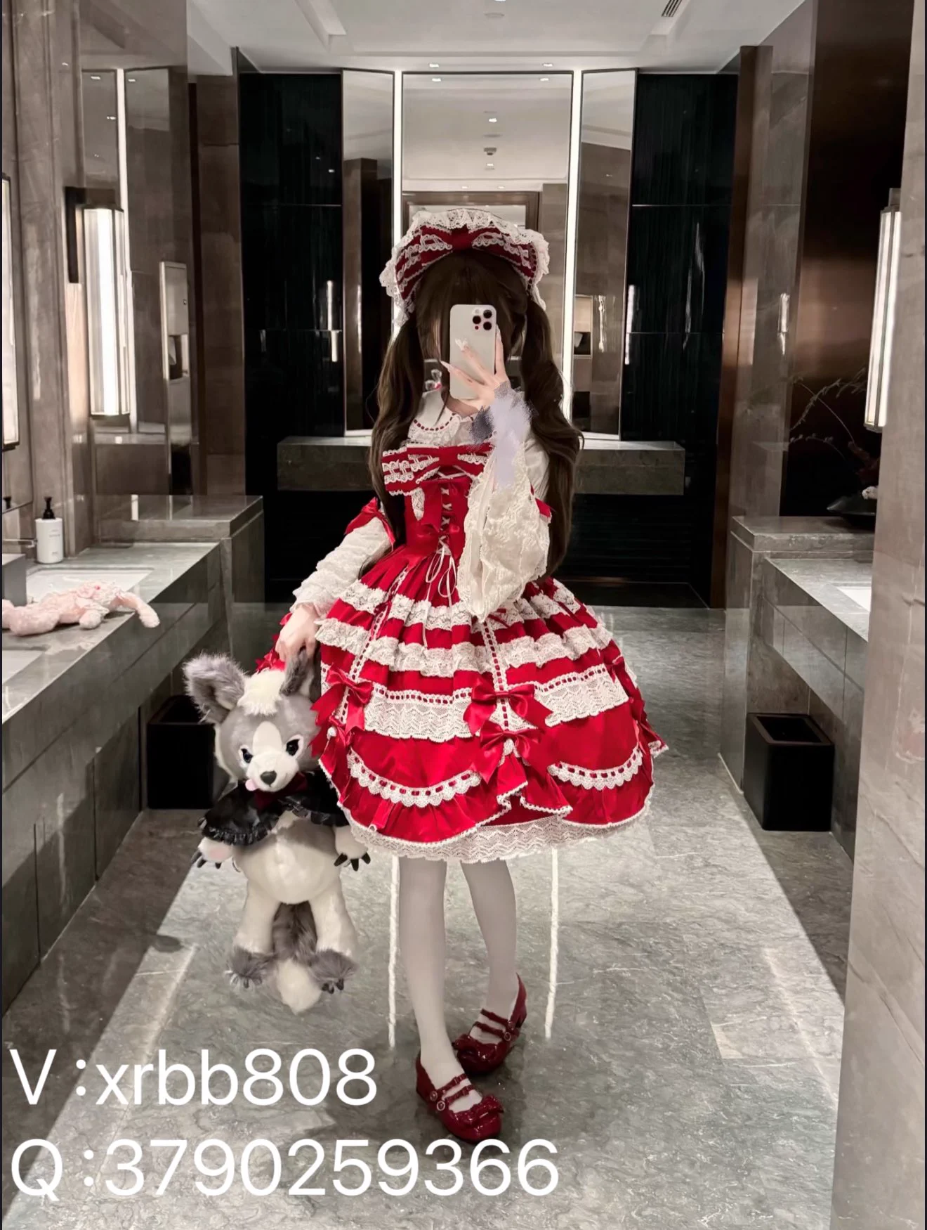 马上要过年啦 好开心呀 再约一个星期就停止线下服务 年后再约啦 爱你们～快1万粉丝啦 宝宝们想要什么免费福利看呢～投稿💌：@SexytoBaby @SexytoGirl @SexytoLady @SexytoDoll https://t.co/HHt0wF0XsR