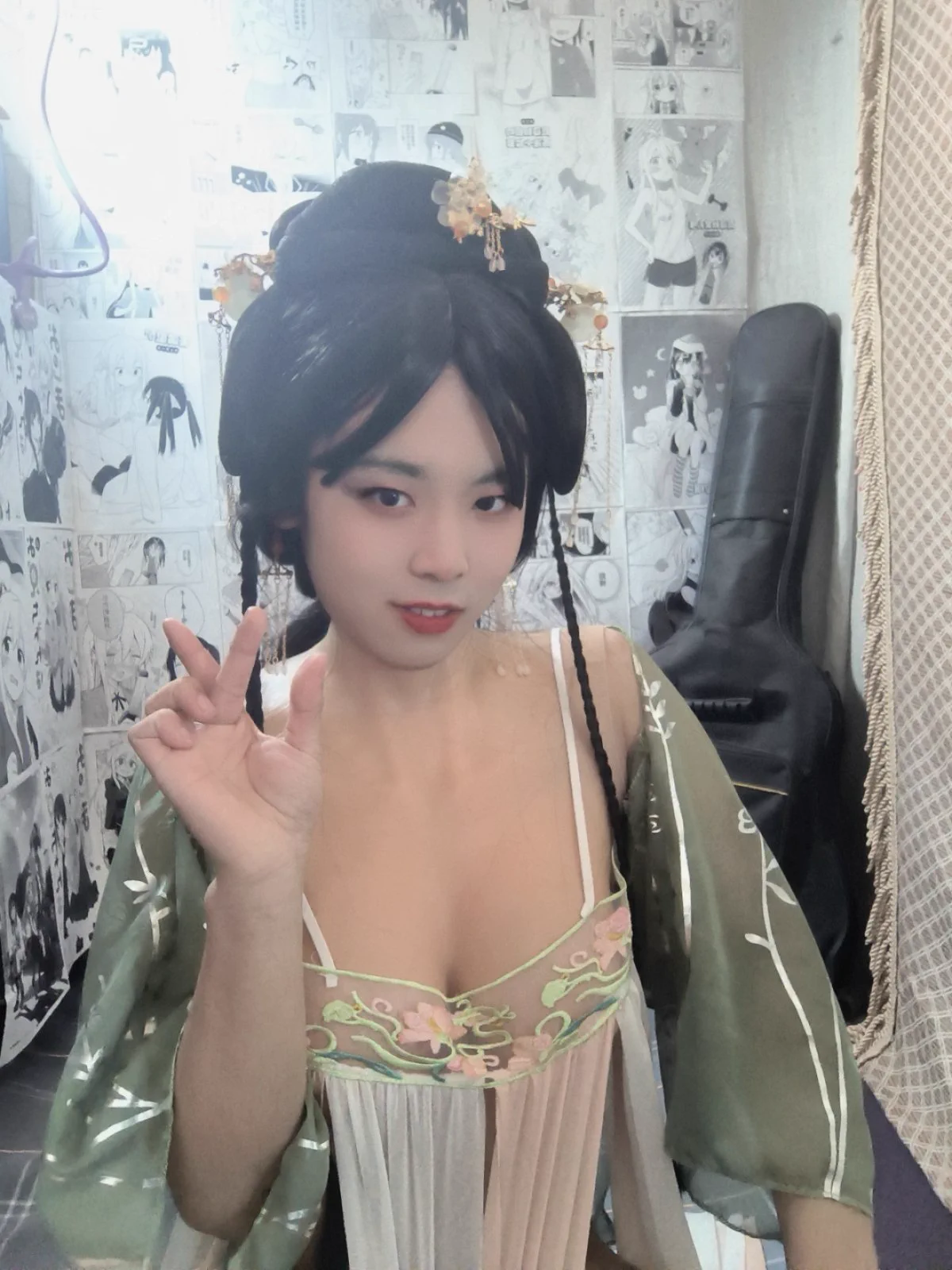 不愧是青楼名妓，劲啊！
#男娘 #伪娘 #女装 https://t.co/W5S0C5zHJH