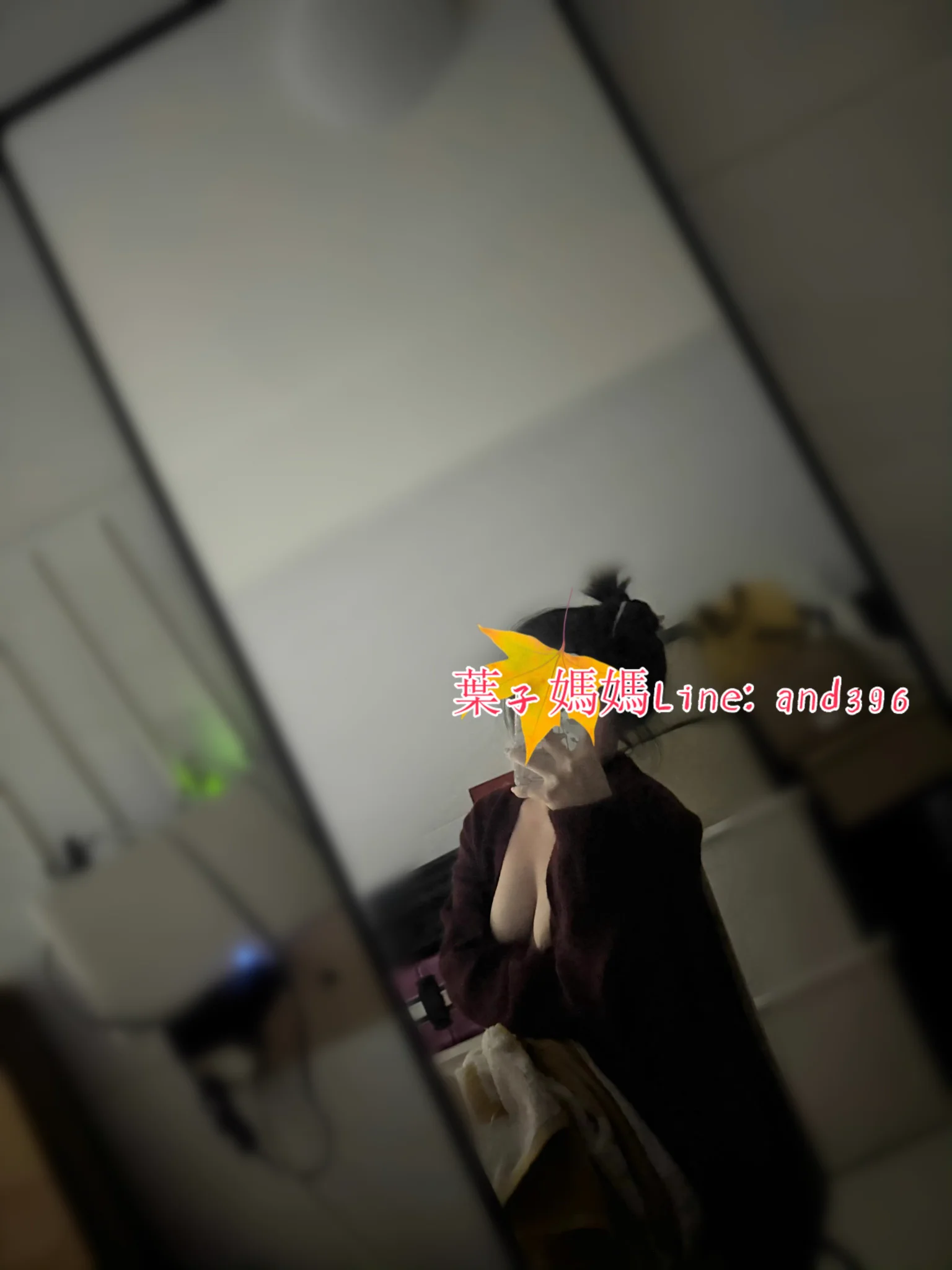 在家的狀態 沒有光鮮亮麗 女兒說 媽媽的餒餒很大 很好捏 https://t.co/0lnAM9ytbk