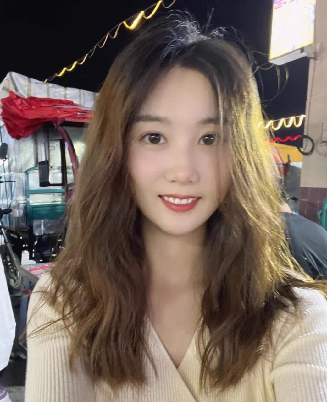 我是真的女菩萨，可以现实约，但不可以内she，还不能插我屁股 点赞私信约哦 https://t.co/LWf4wLEwSW