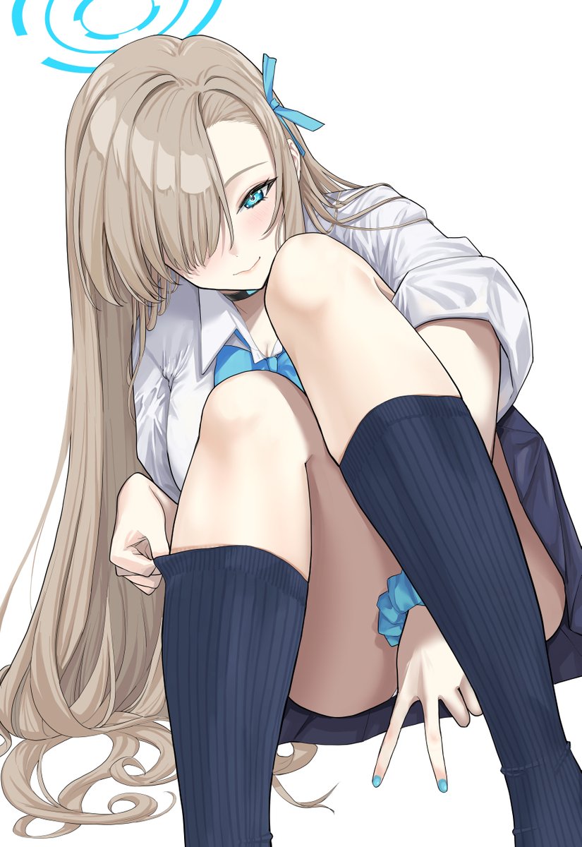 うおおお制服アスナヤッター！ https://t.co/9uXenUm091