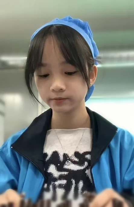 在工廠沒穿內褲🩲 你敢不敢直接放進來 ？？ #20y #廠妹 https://t.co/l70pfND8tj