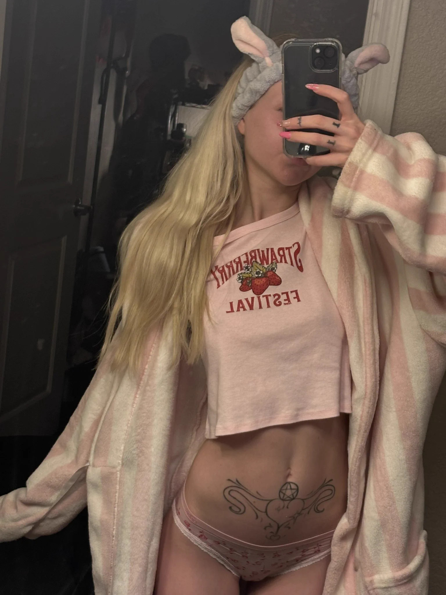 goodnight ! https://t.co/PDgVYT76Wf