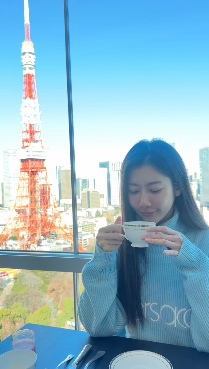 人生很苦，還好我甜😊🤎

【官方👉】https://t.co/oVSCRriMRa https://t.co/b9DtbDCdAE