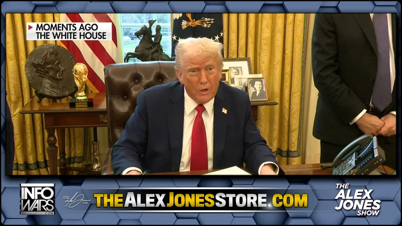VIDEO: Trump Initiates The American Sovereign Wealth Fund While Signing A Barrage Of Executive Orders That Continue To Propel His MAGA Agenda Forward

Trump Hints That If TikTok Is Purchased, It Will Be Put Into The Sovereign Wealth Fund

» LIVE X STREAM:
https://t.co/YWdZVUMbm7 https://t.co/0mD90lgjMb