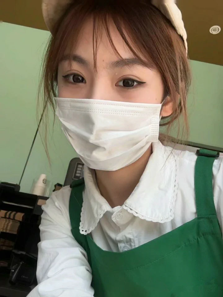 正在一步步的学习最棒的口技🫢感觉哥哥在我嘴里坚持不到五分钟。#口技 https://t.co/pZ4Gpccbe7