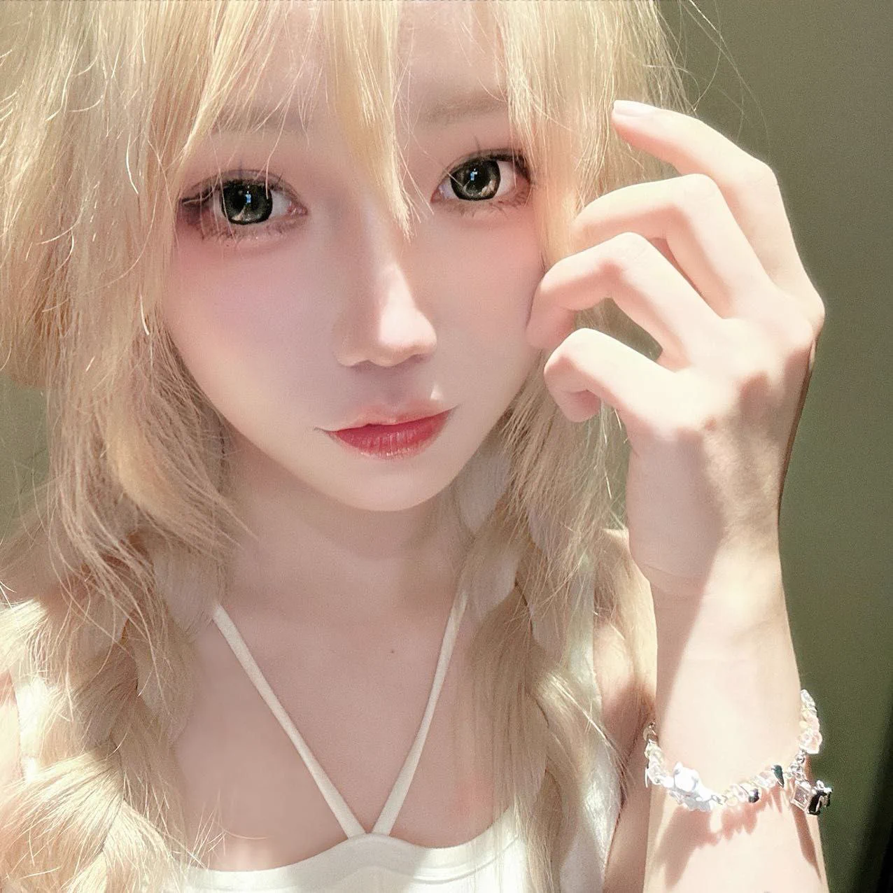 #上海动漫联名限量款 cat💌 02  167E  46kg完美比例 傲人身材 精致洋气女友感CHINAJOY 主推showgirl（2016-2021)网评第一美少女网红coser博主大V电竞女神冠军🏆 服装拍摄🎬 无纹身不抽烟  谈吐得体高素质 天然🐻天秤座 萝莉御姐双重人格 纯欲可爱漫画脸🛰️:https://t.co/kwskHfX2mA https://t.co/9lc96WfyTE