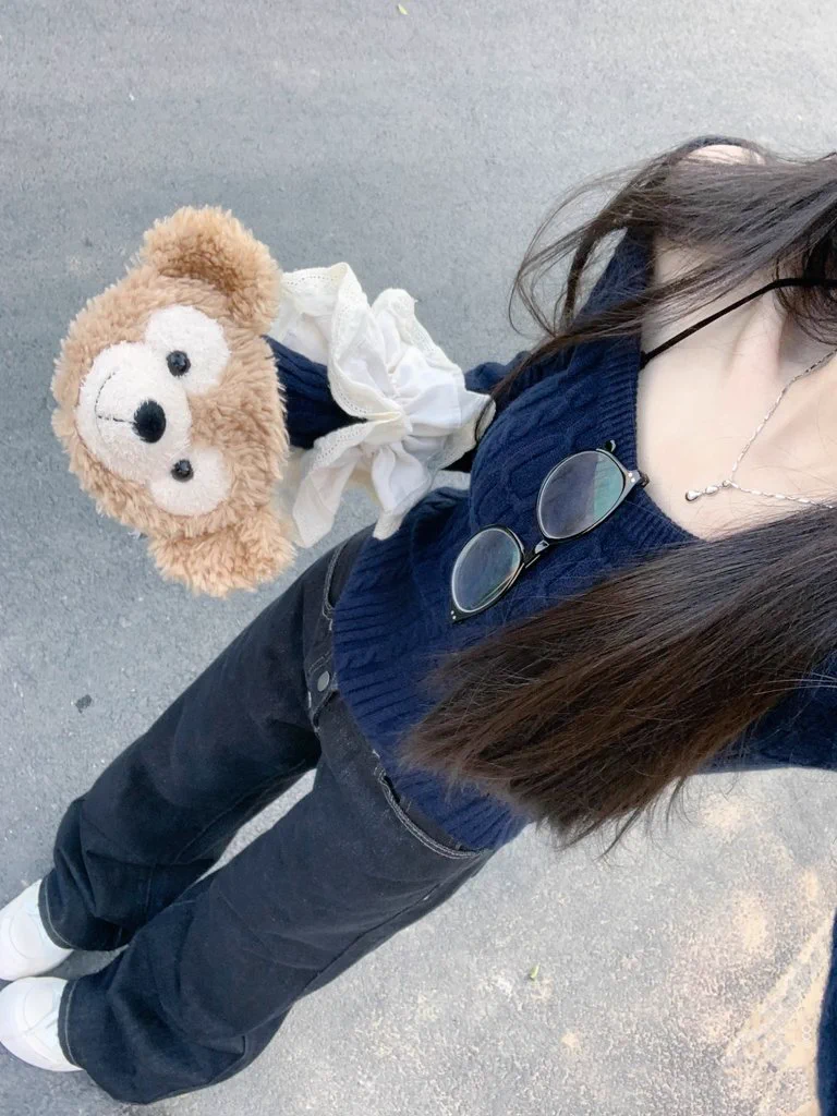 嘻嘻今天換誰要當眼鏡😝準備過年啦啦啦#只約到週一哦初二後再回來哦～～～#付費約#新竹✌️ https://t.co/1vmVRBrvs3