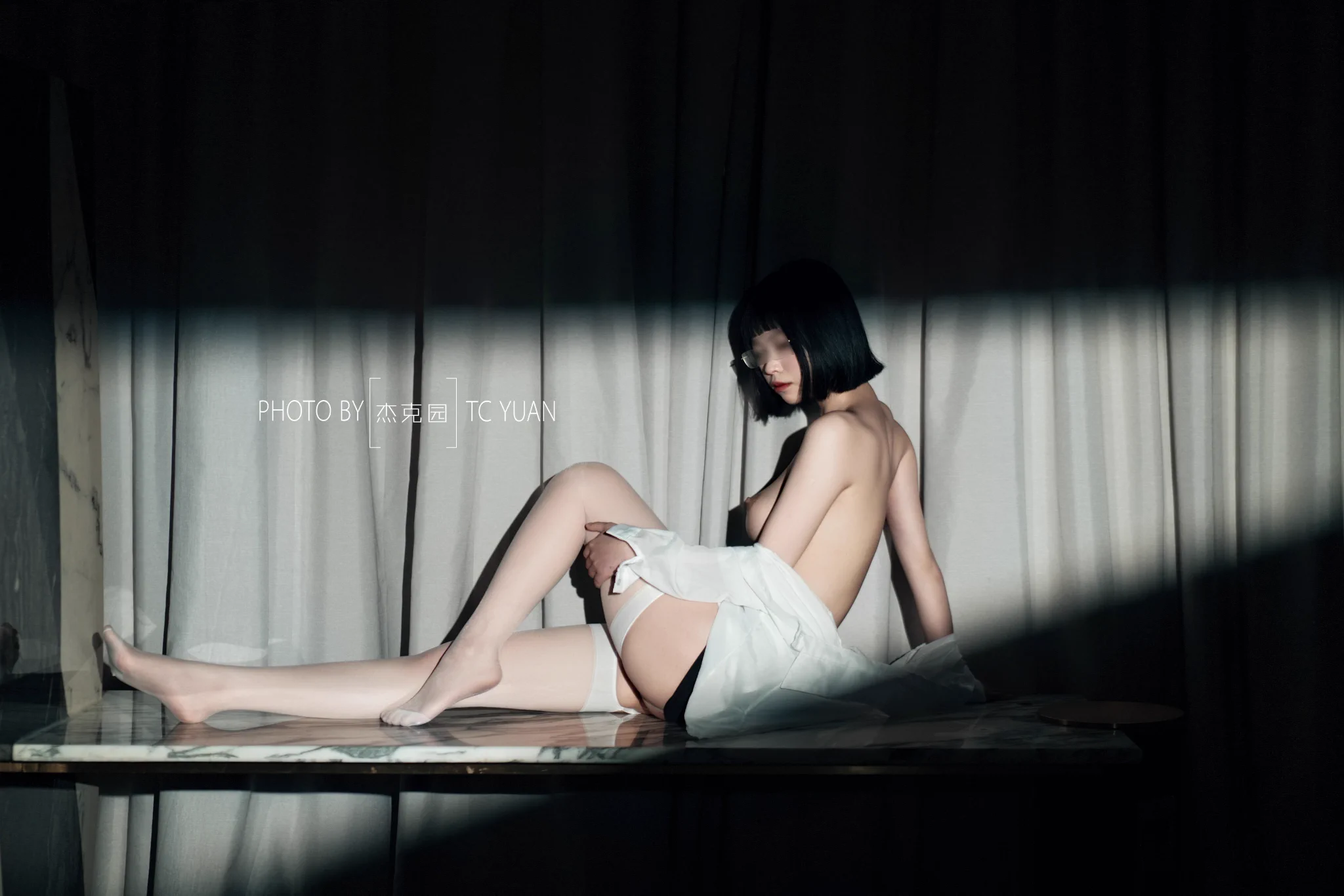 在试投一次稿@Fengsiyuan #私房照 #私房写真 #私房摄影 #人体艺术 #人体私房 #人体摄影 #人体写真 #上海约拍 #上海 #性感 #纯欲 #裸体 #模特 #Nude #naked #情绪私房 #氛围感私房 #情趣私房 https://t.co/TWE0fxPOBP