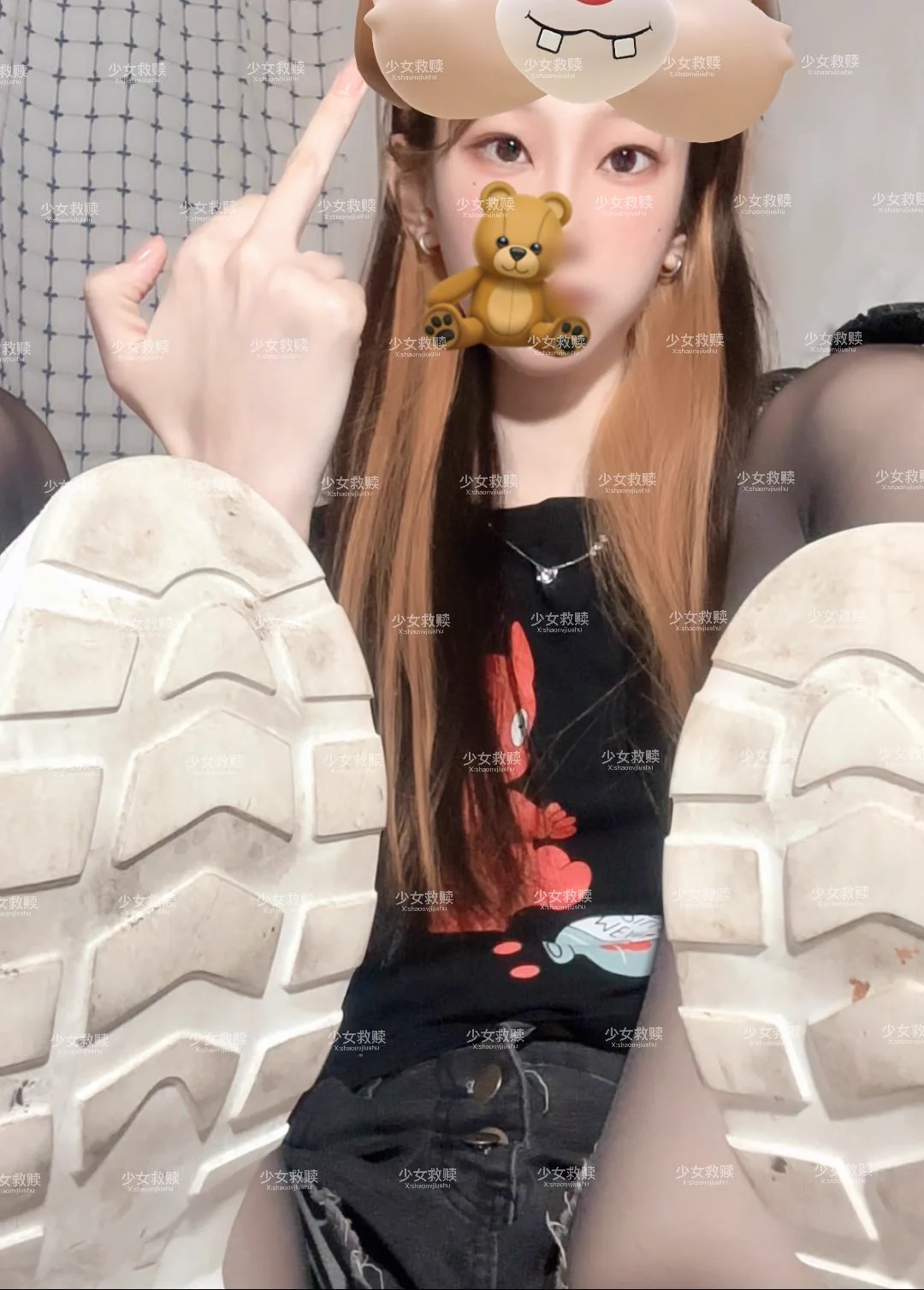 🖕🏻🤑就是你这狗杂种不上贡？ https://t.co/D7ki4NmJuE