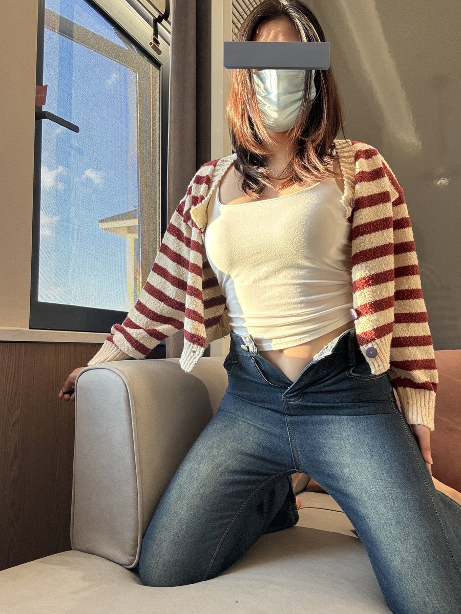 过年前过门槛的，在过年当天有大礼包送！
女大学生酒店反差实录(638)
@smlnzhl 
@SMlnZhi https://t.co/AU4xycv68i