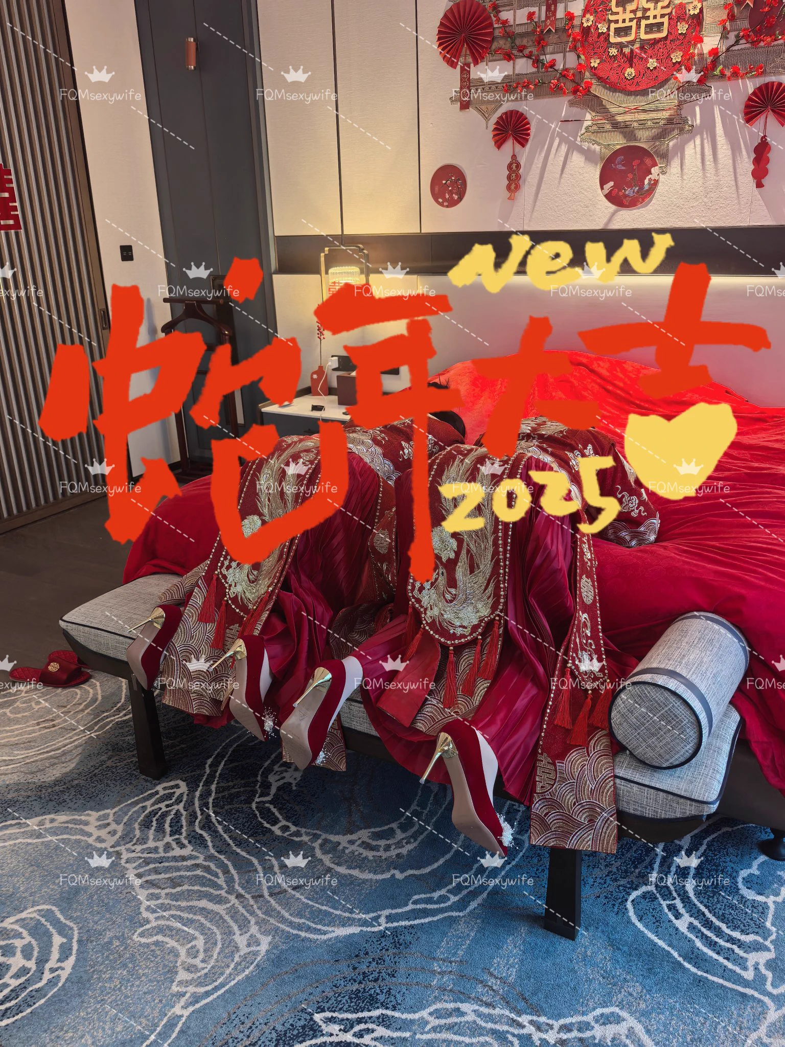 蛇年将至，给大家拜年了。期待新春过后有更多的作品呈现给大家，也期待更多的粉丝来享用我们夫妻的身体。希望大家多多支持，多多关注。祝大家新春快乐，蛇年大吉🎉🎉🎉 https://t.co/SVjdK2WWZV