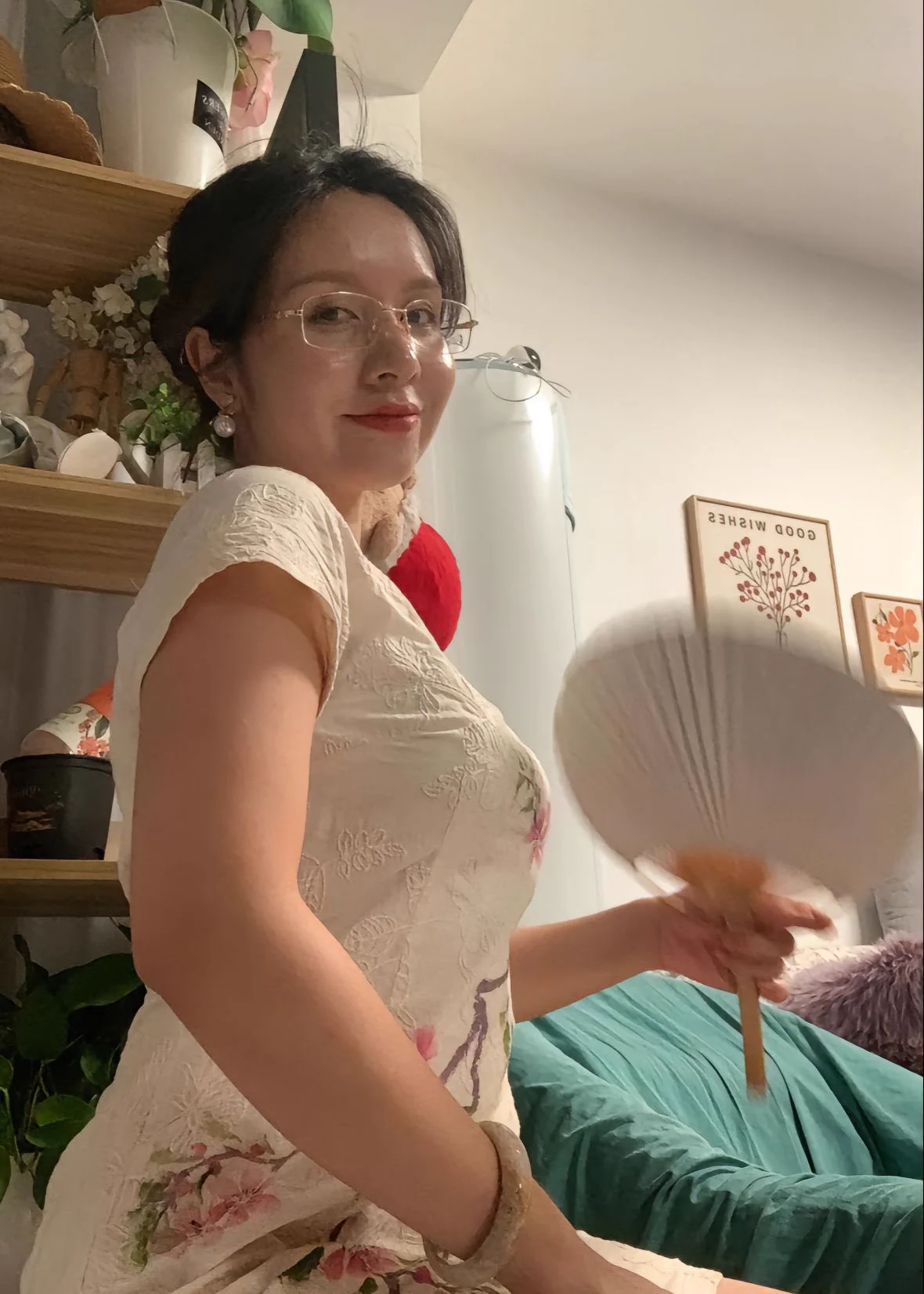 佛山50岁美丽大方的玥姨 https://t.co/jraSgCxsVd