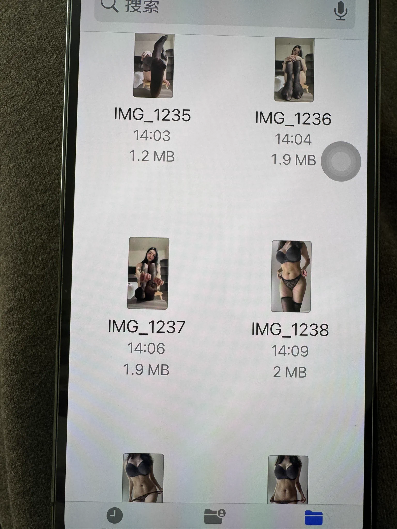 68自拍合集又来啦～依然是支付宝口令红包哟。祝大家乙巳如意 蛇年大吉❤️ https://t.co/cznOzcydpe