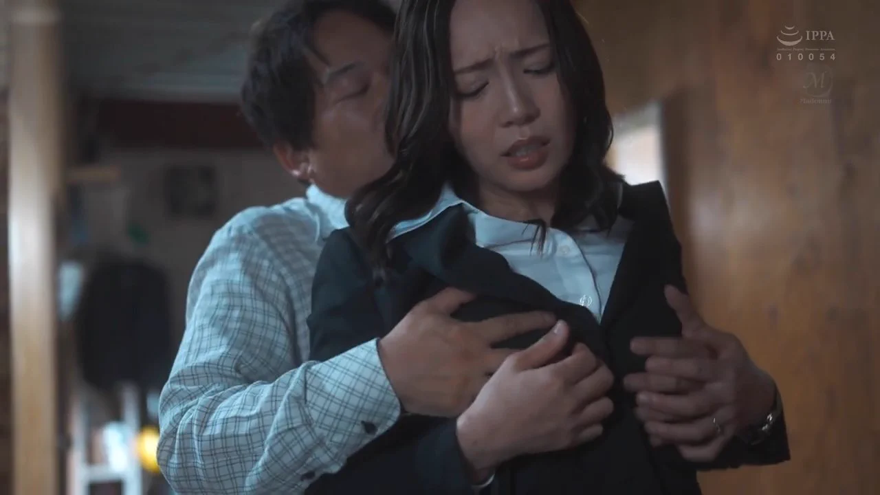 骚气十足的职场上司美女出轨尝到甜头后无法自拔，表情 奶子 叫聲 100分~（主页还有更多精彩视频）投稿💌：@SexytoBaby@SexytoLady@SexytoDoll@SexytoGirl https://t.co/WxjQ77ZmJ0