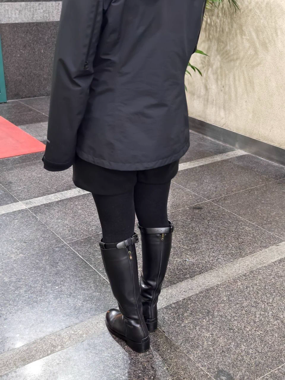 021上海绿帽老哥，坐标浦东，邀请同好上门玩jk女友的小皮鞋、长靴和丝袜，女友马上又要回来了，就这两天有空，在上海的老哥可私我报名！ https://t.co/3ikOpnIon1