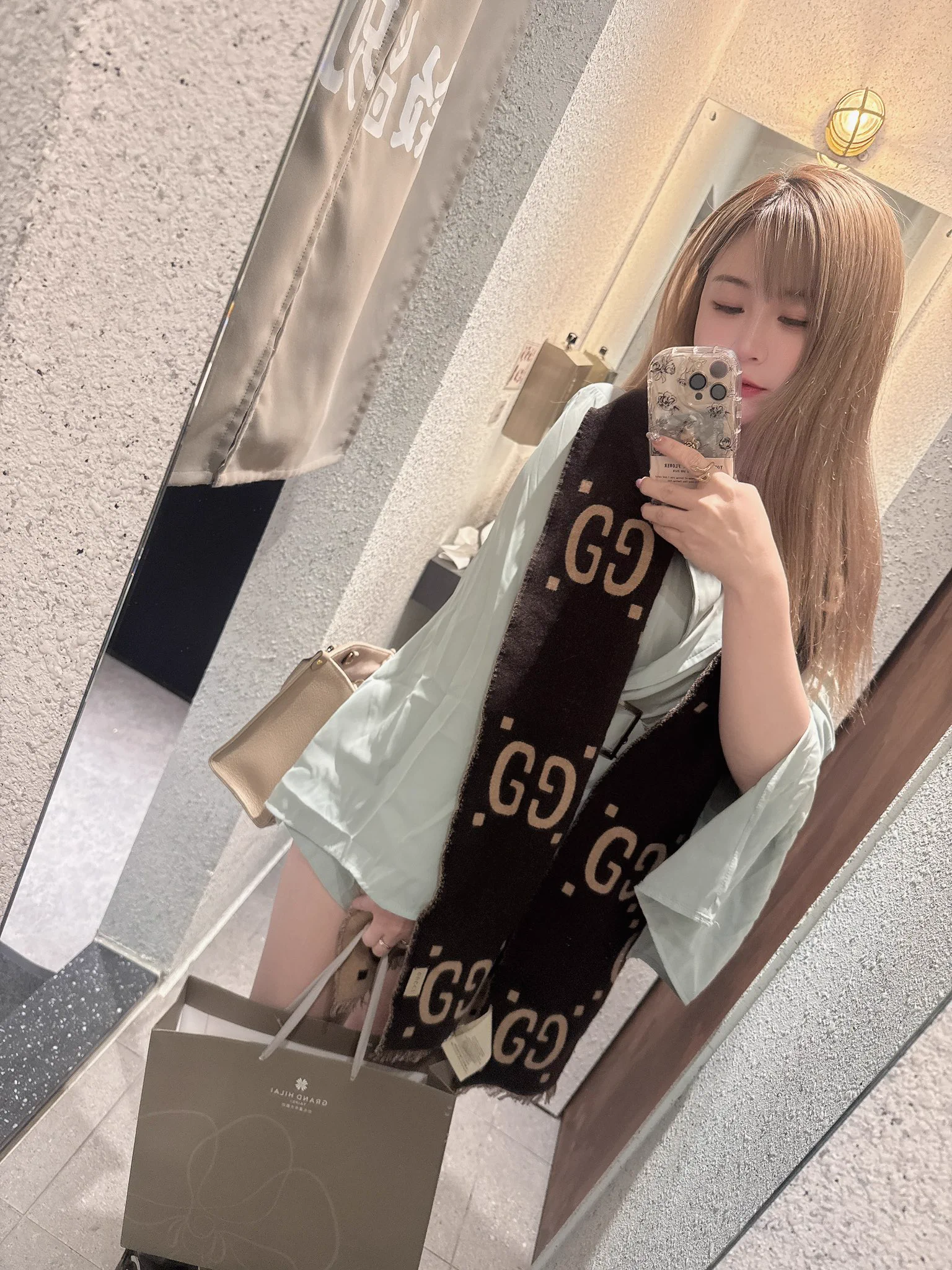 舊的不去 新的不來😛來做我的寶子愛居：royi0202 https://t.co/Apf2E48B7V