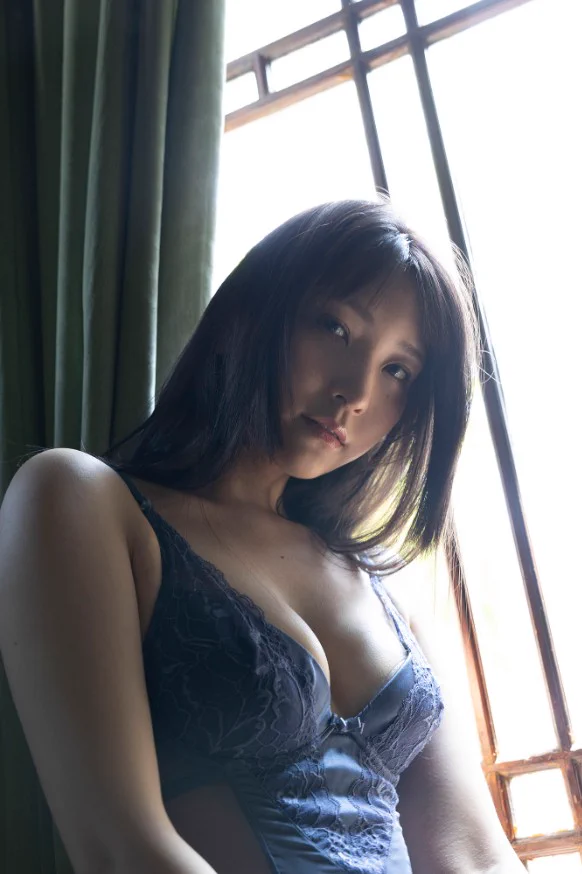 週刊ポストデジタル写真集（小学館）の作品をpick up🌟瀬戸環奈さん @kanna_seto0510 や、あまつまりなさん @R_Ap8_ などなど、作品を続々更新中😎👍#瀬戸環奈 #あまつまりな⏬今すぐチェック！⏬https://t.co/wBt9mM1zEO https://t.co/wTIHb6kAaU