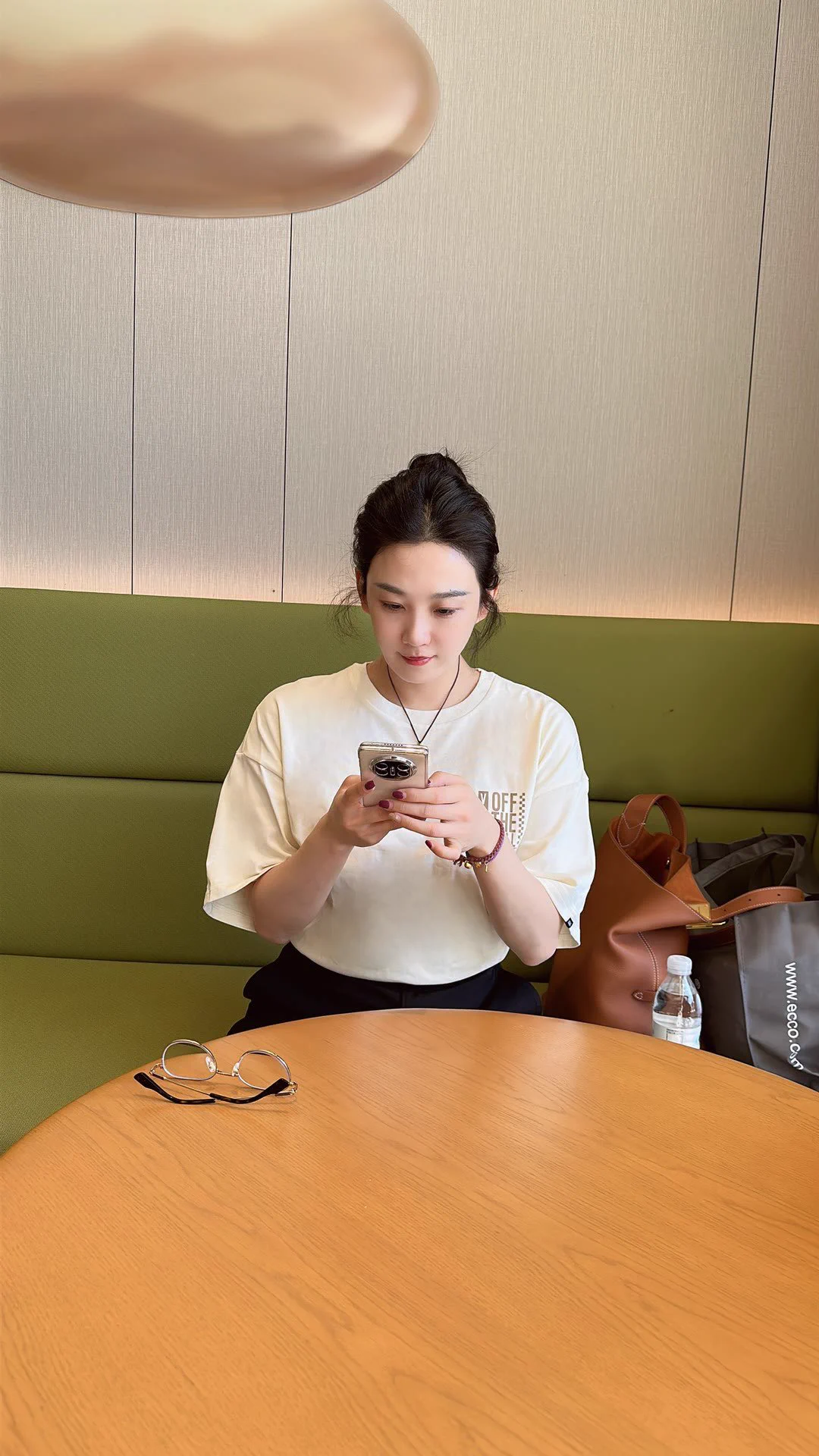 东莞40岁美丽动人的姗姗姐 https://t.co/SkVuBcSJd4