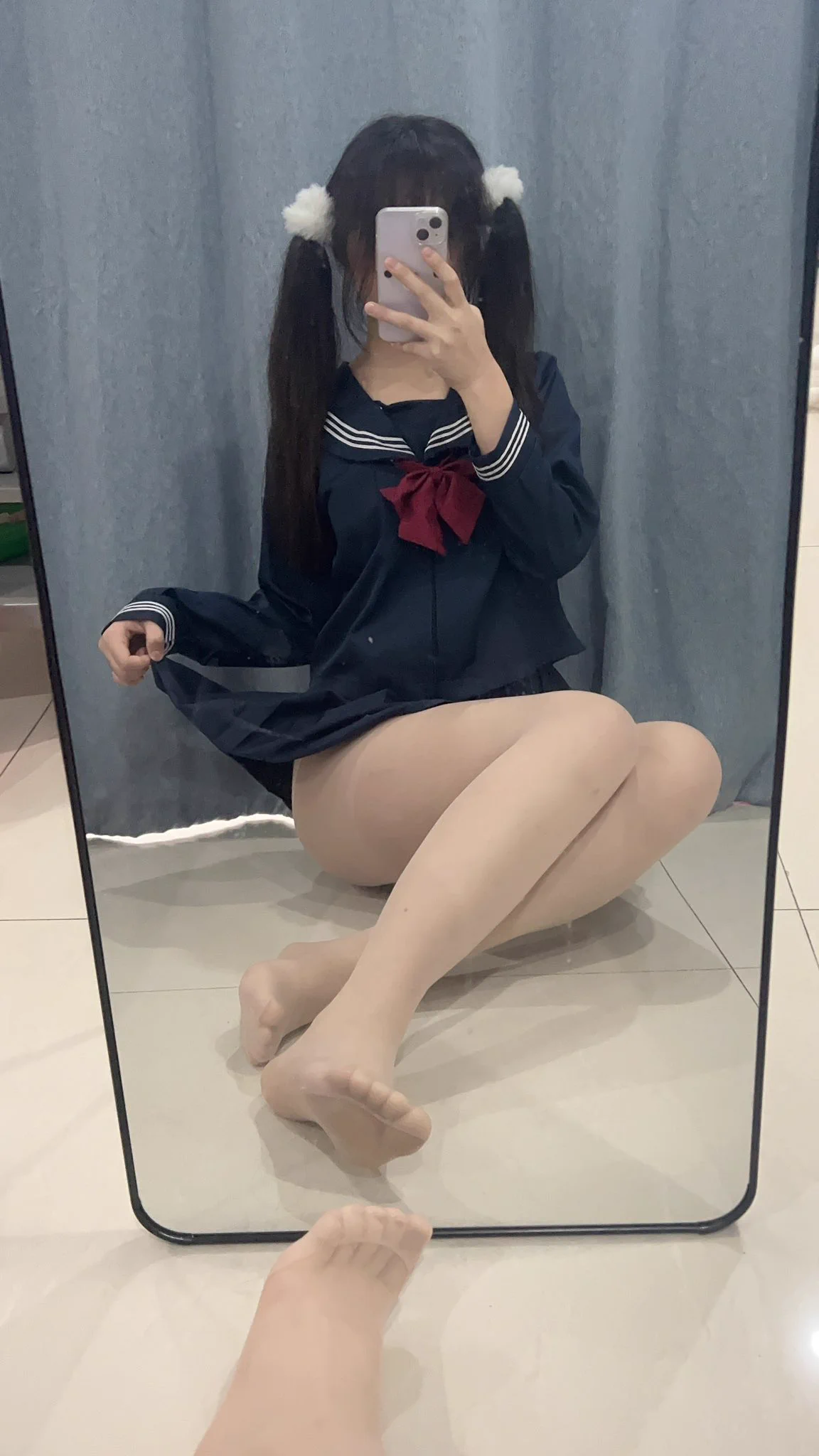 有没有人想买我的原味袜袜@SexytoGirl @SexytoBaby @SexytoLady @SexytoDoll https://t.co/e9osOKn1Ul