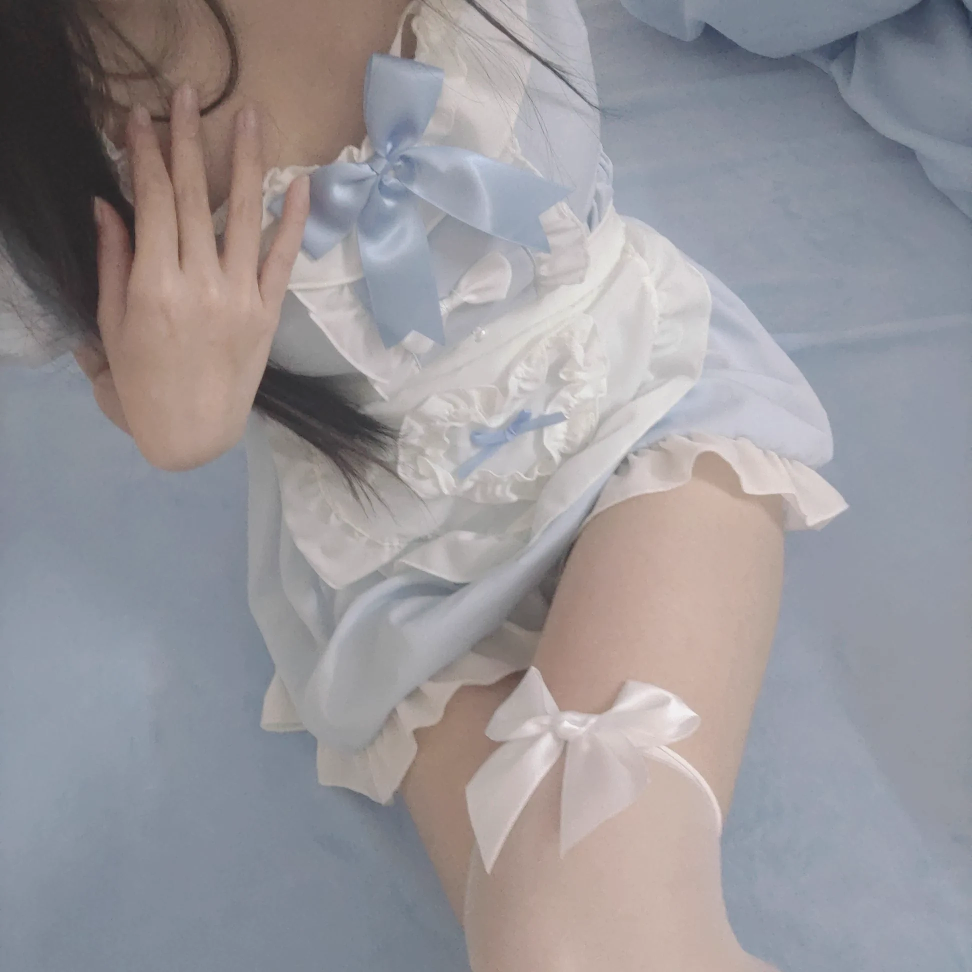 嫩的像高中生一样 https://t.co/vOhRvpNrDc
