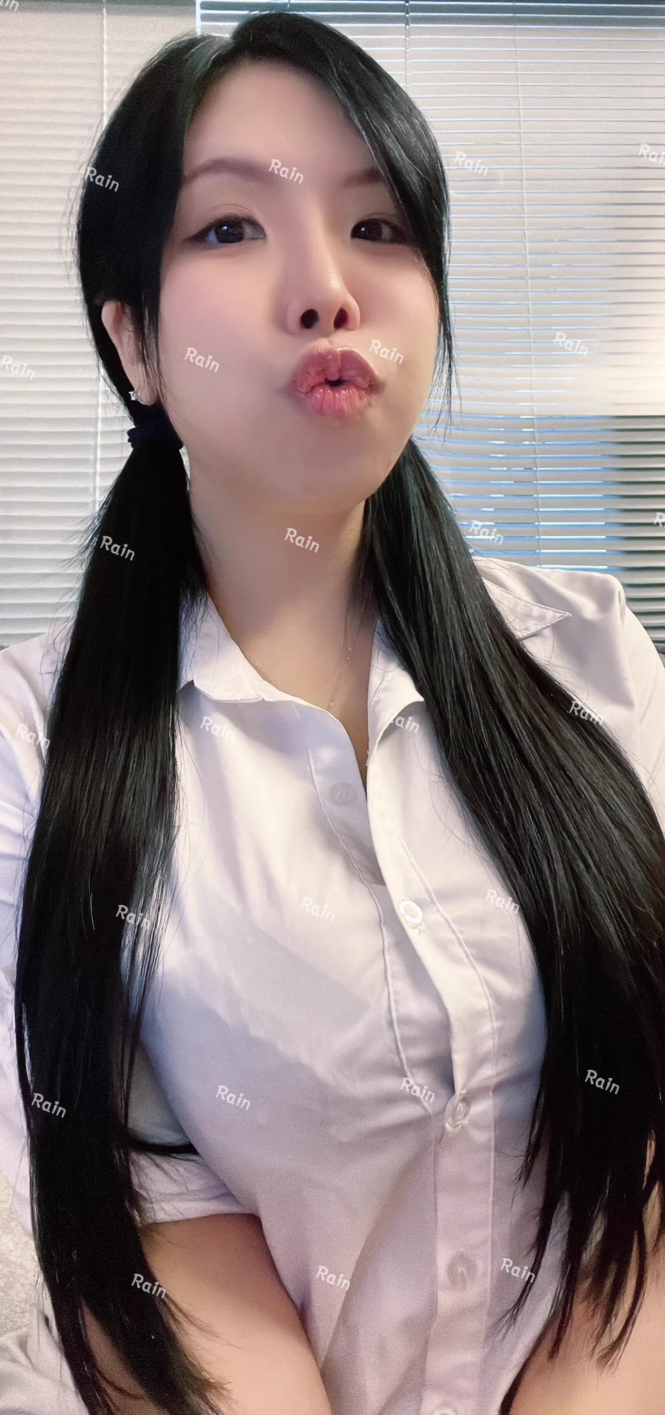 第一次這樣綁 好像有點..可愛(?) https://t.co/gcRf1Aaj4i