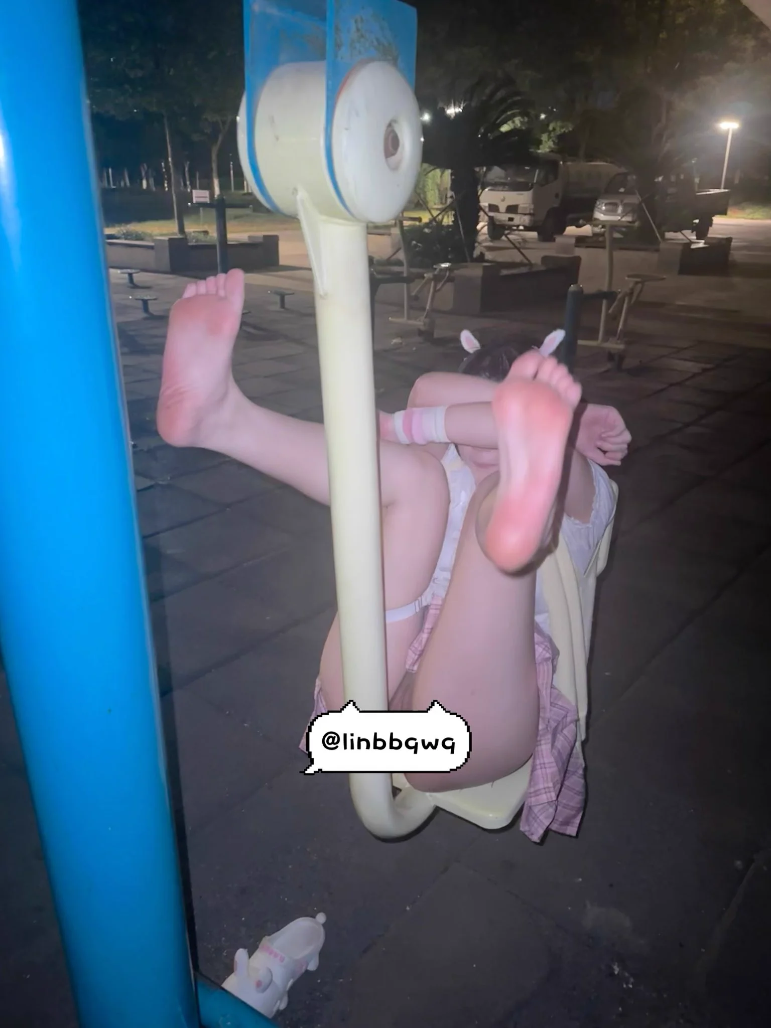 www天气快点变暖啊可恶！(｡ ́︿ ̀｡)这样又能在公园被爸爸玩惹(´-ω-`)💌：@luchu888 https://t.co/U9MCC0ACpr